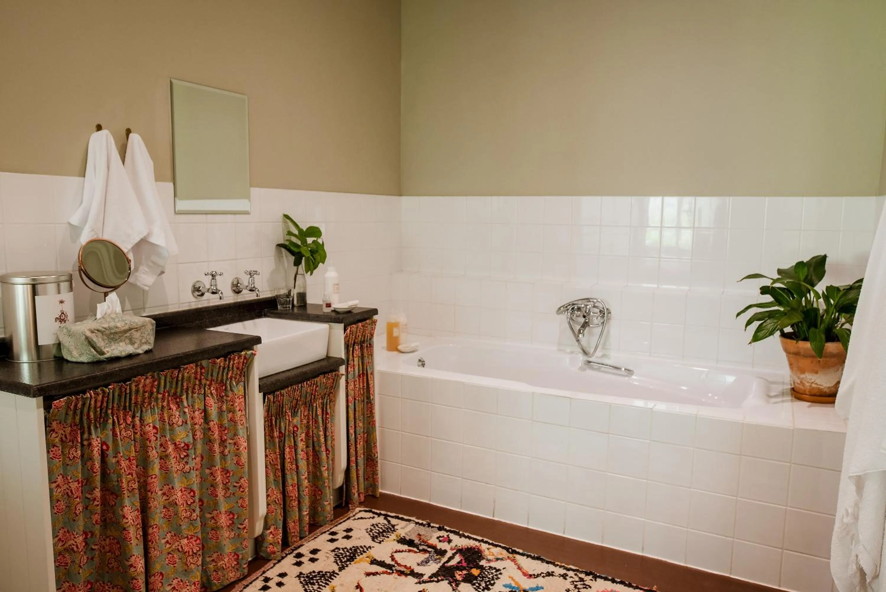 Bathroom in Dorp Hotel