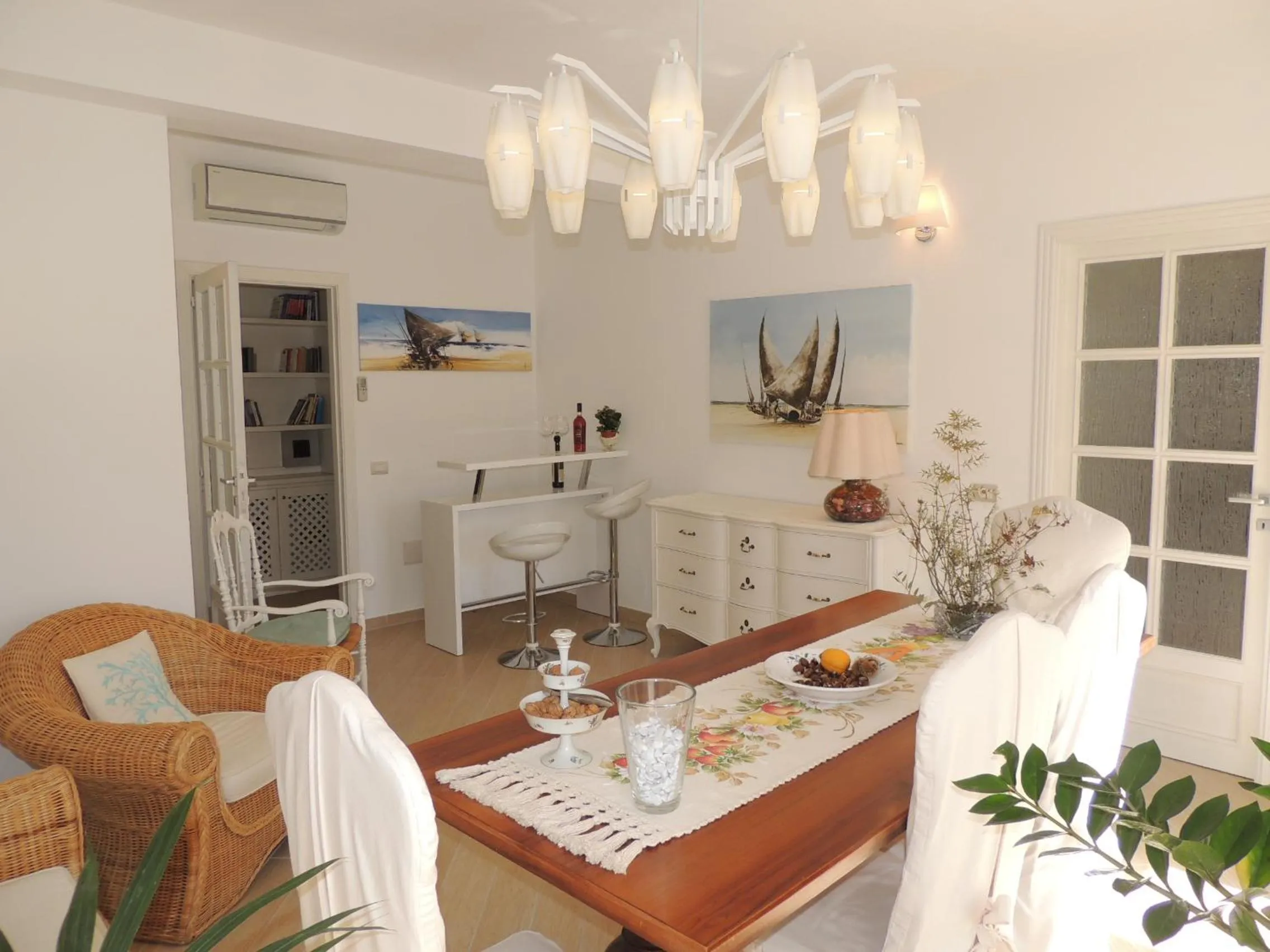 Living room in Camera con Vista