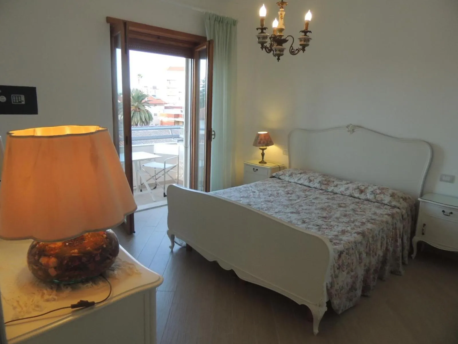 Bedroom, Bed in Camera con Vista