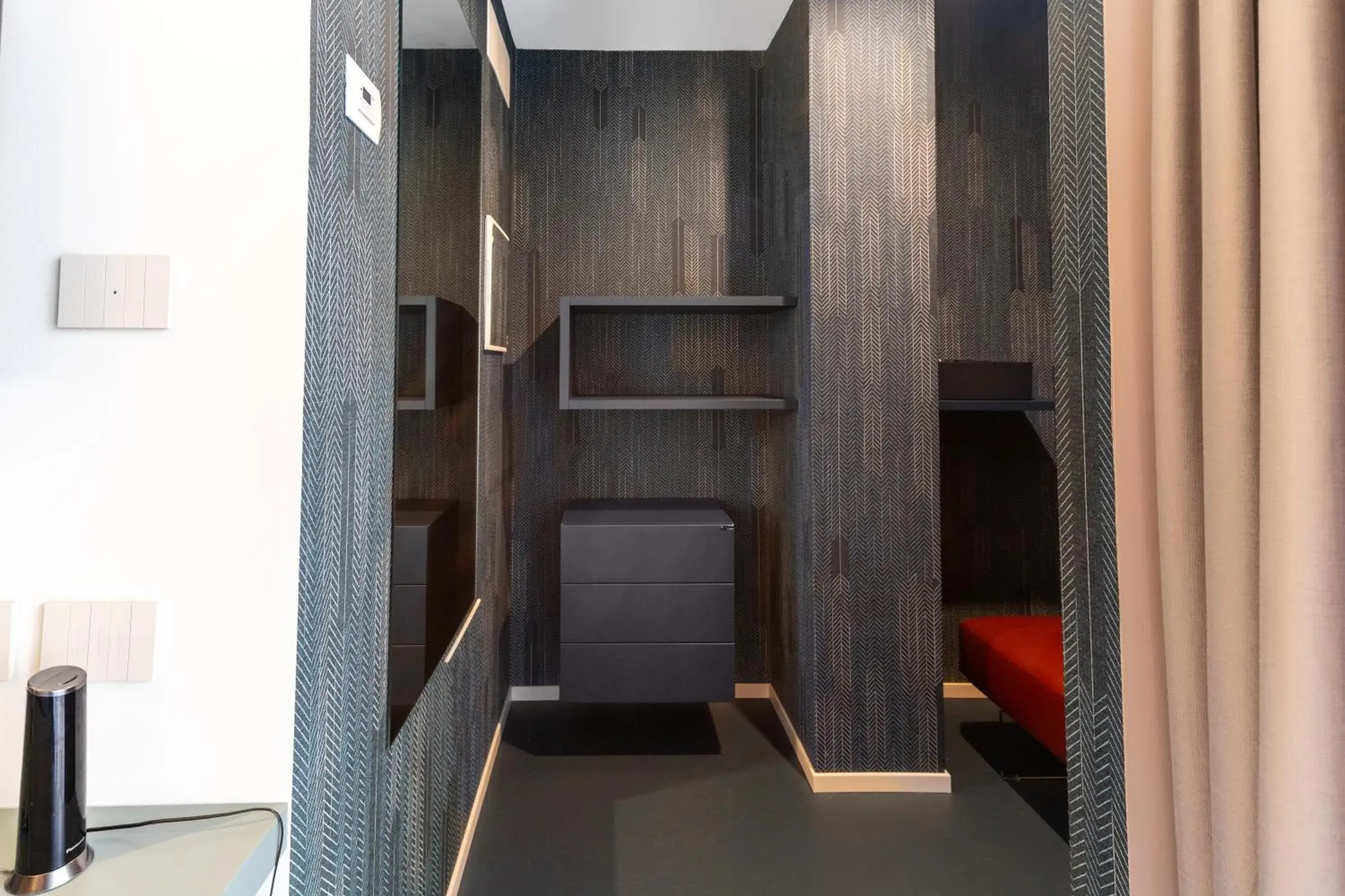 Twin Deluxe Room - 2 Guests in Open Hotel Twin Deluxe Room - 2 Guests in Open Hotel