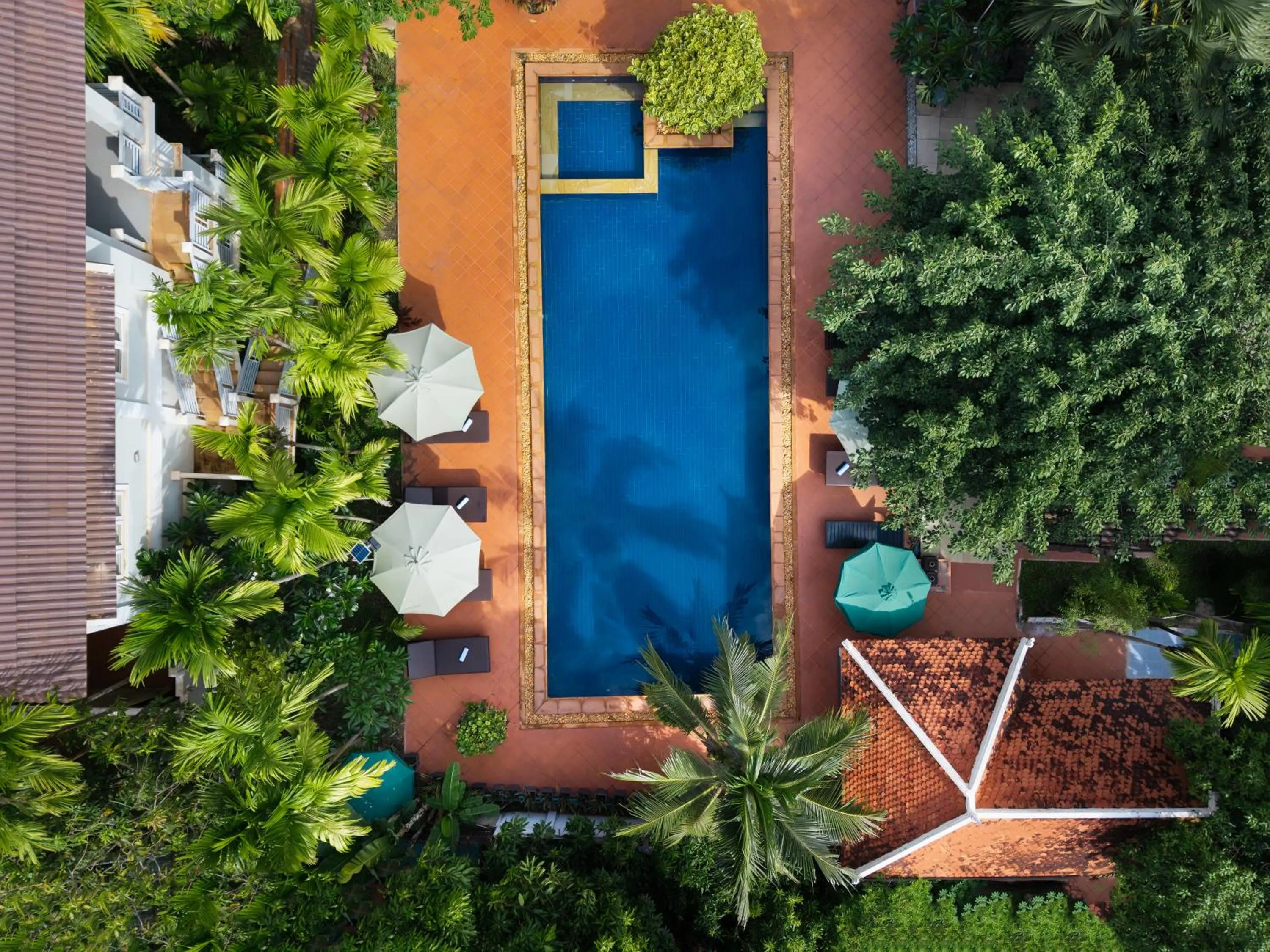 Pool view in SANNA VILLA Residence