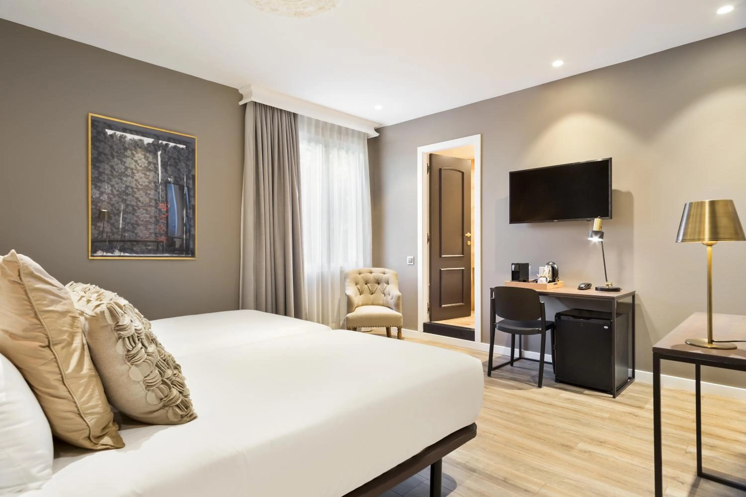 TV and multimedia, Bed in Acta Splendid