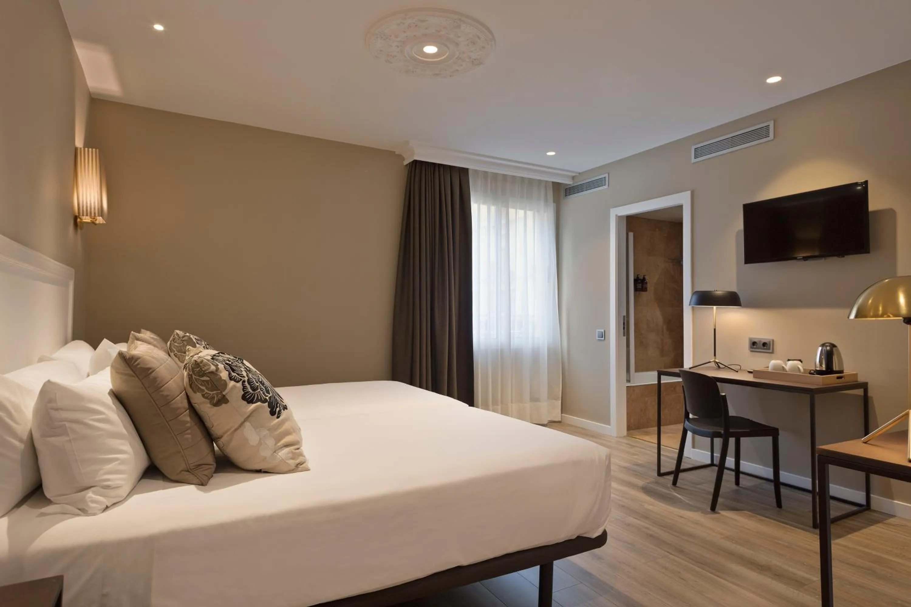 Bed in Acta Splendid