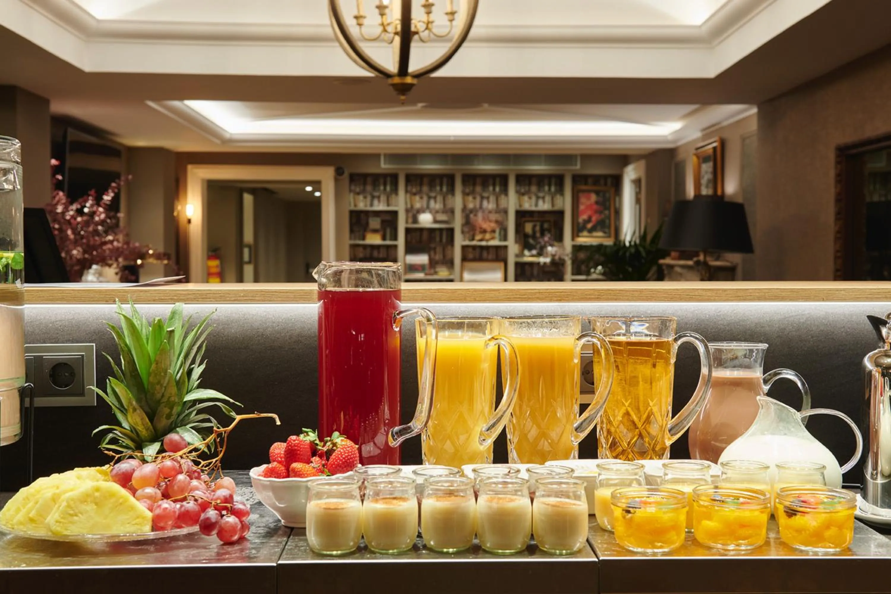 Breakfast in Acta Splendid