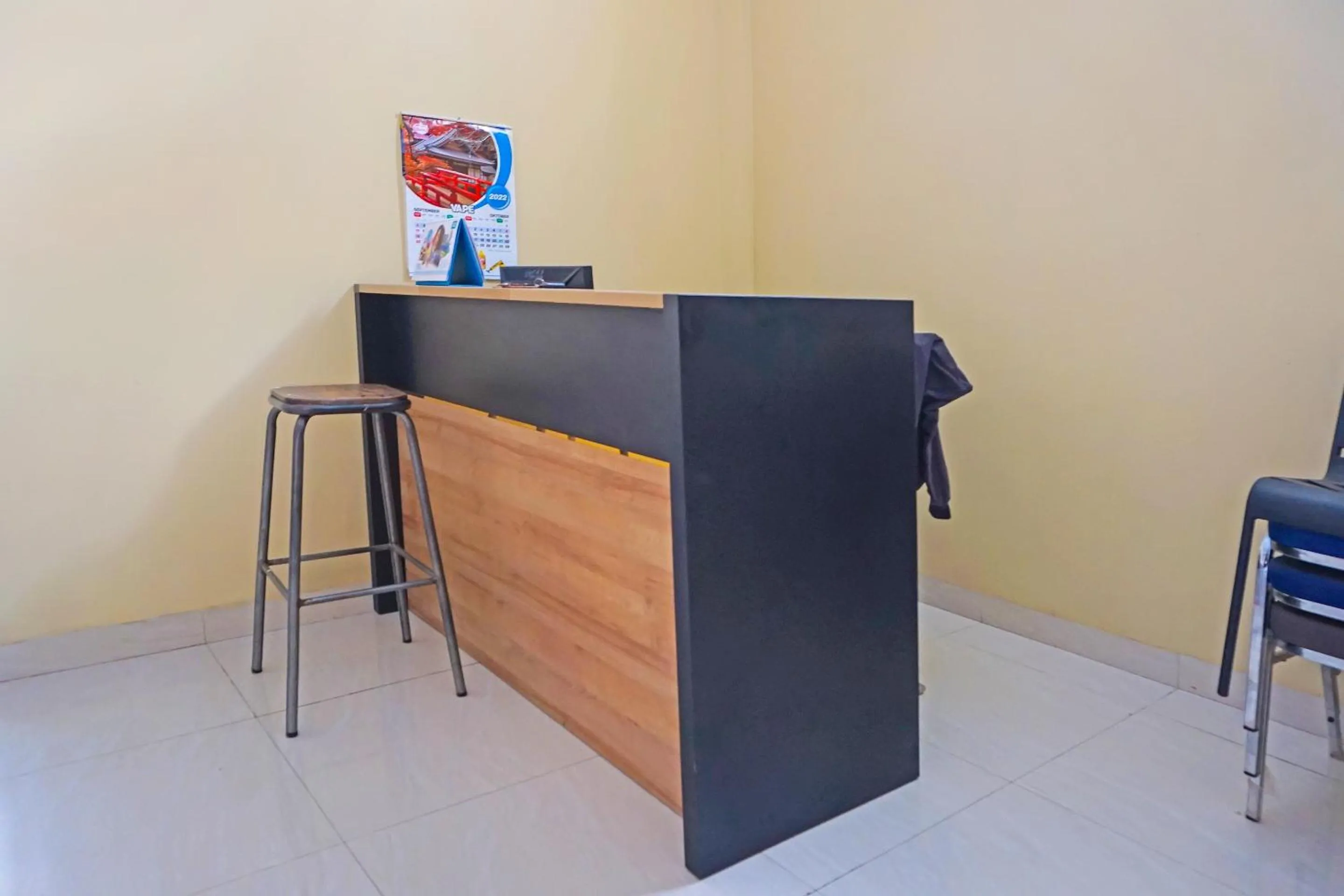 Lobby or reception in Hotel O Homestay Anitha Syariah Makassar