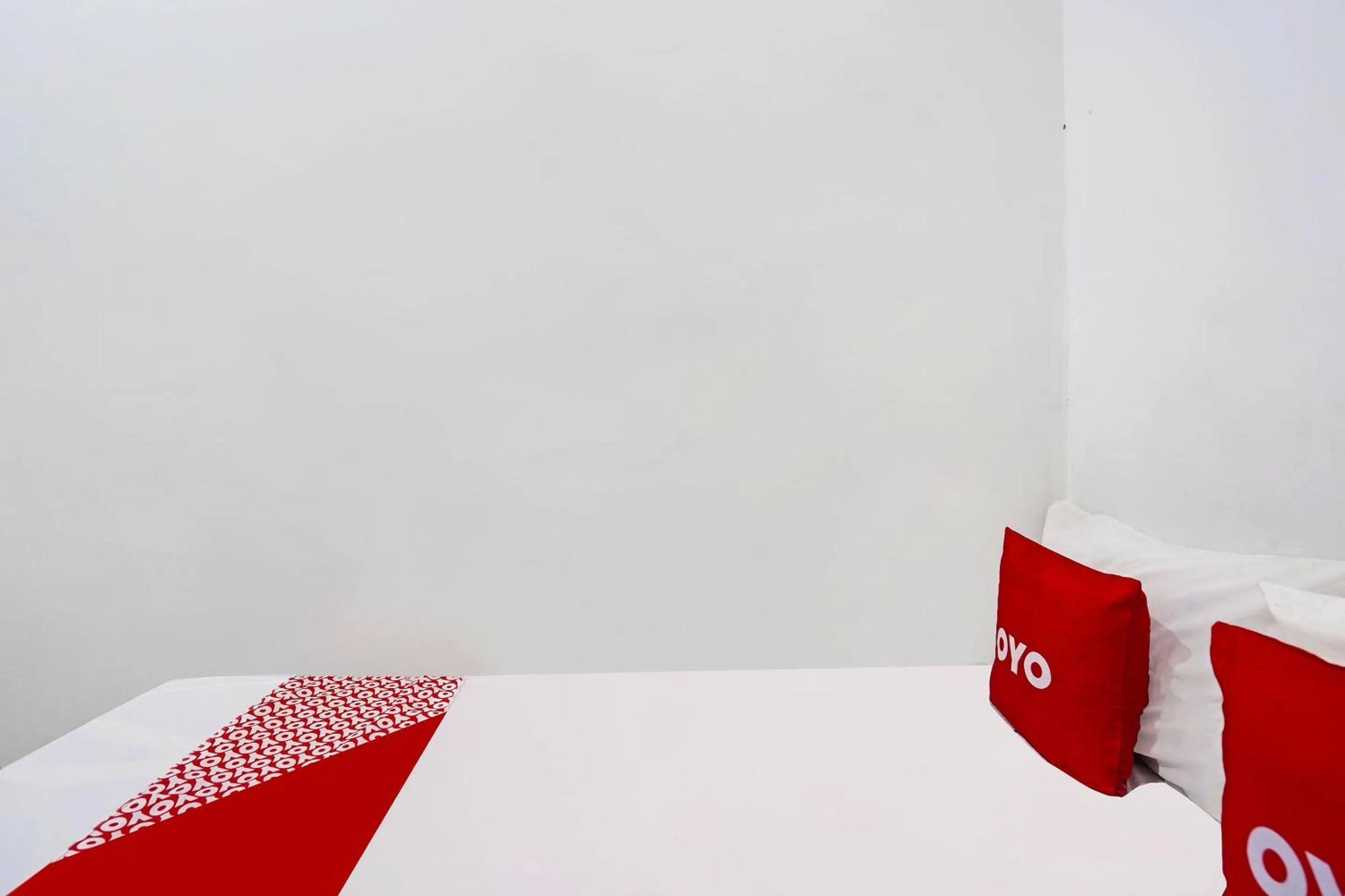 Bedroom, Bed in OYO Life 91670 Mannsur Homestay Syariah