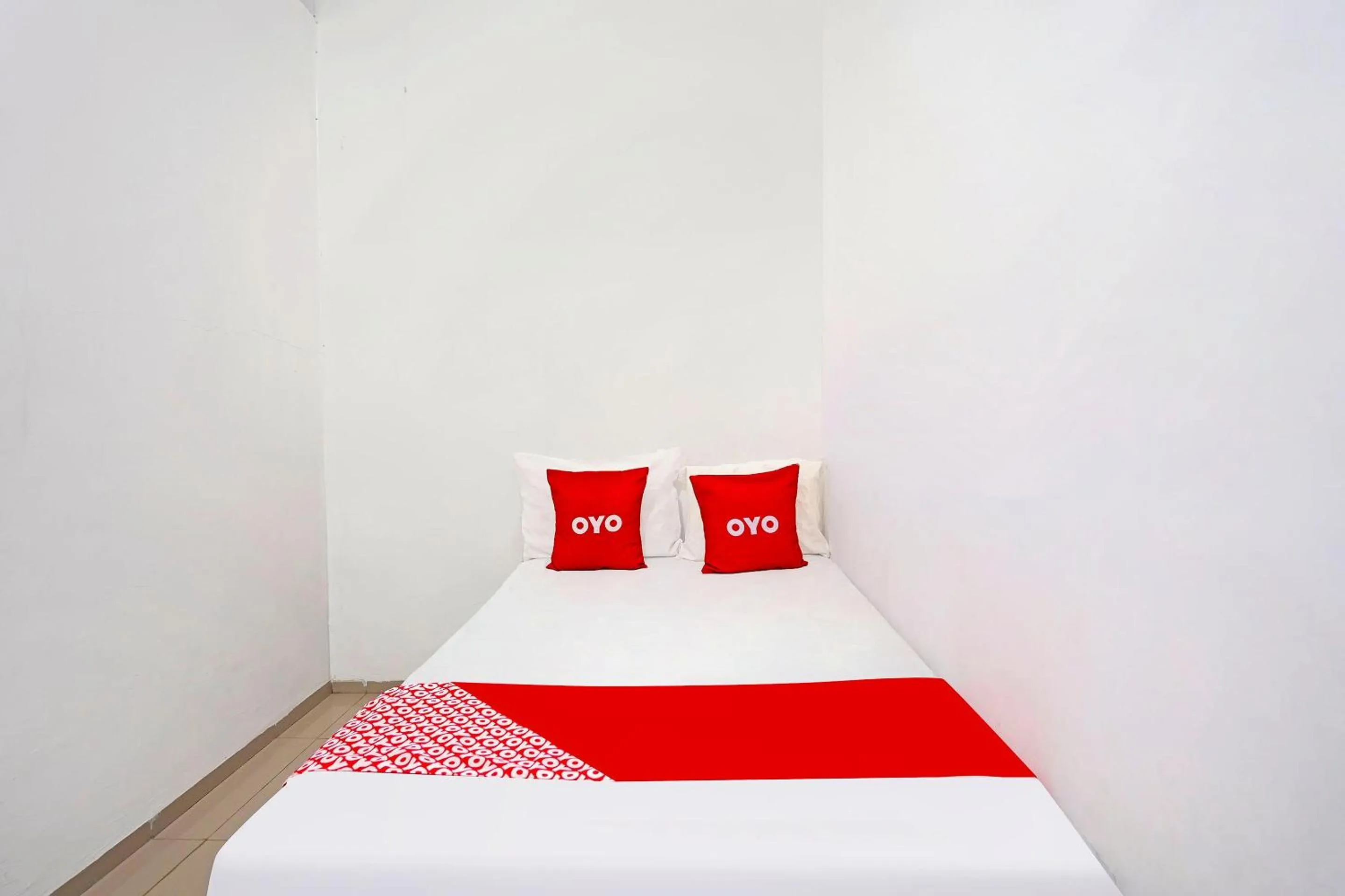 Bedroom, Bed in OYO Life 91670 Mannsur Homestay Syariah