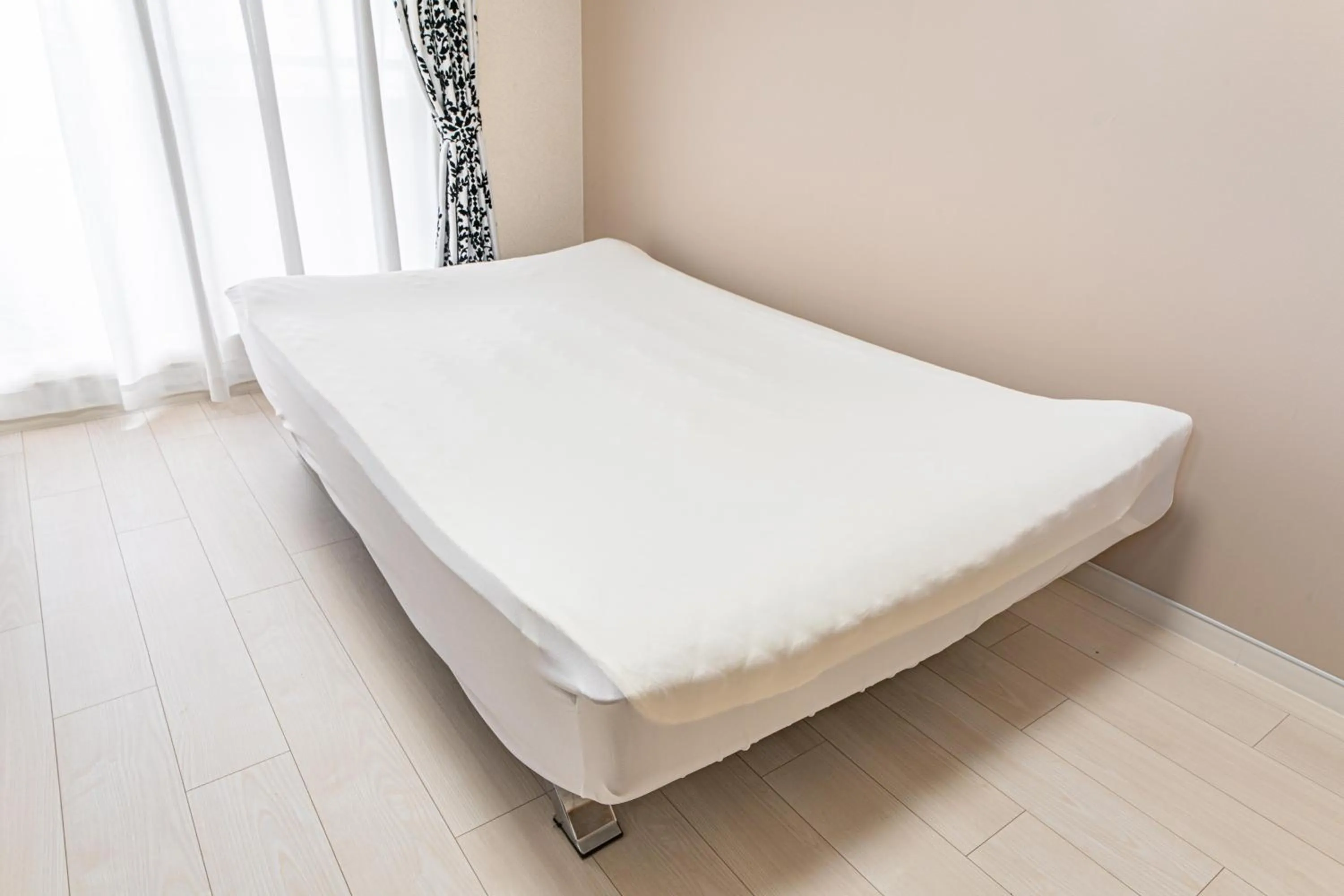 Bed in Sapporo Residential Juno