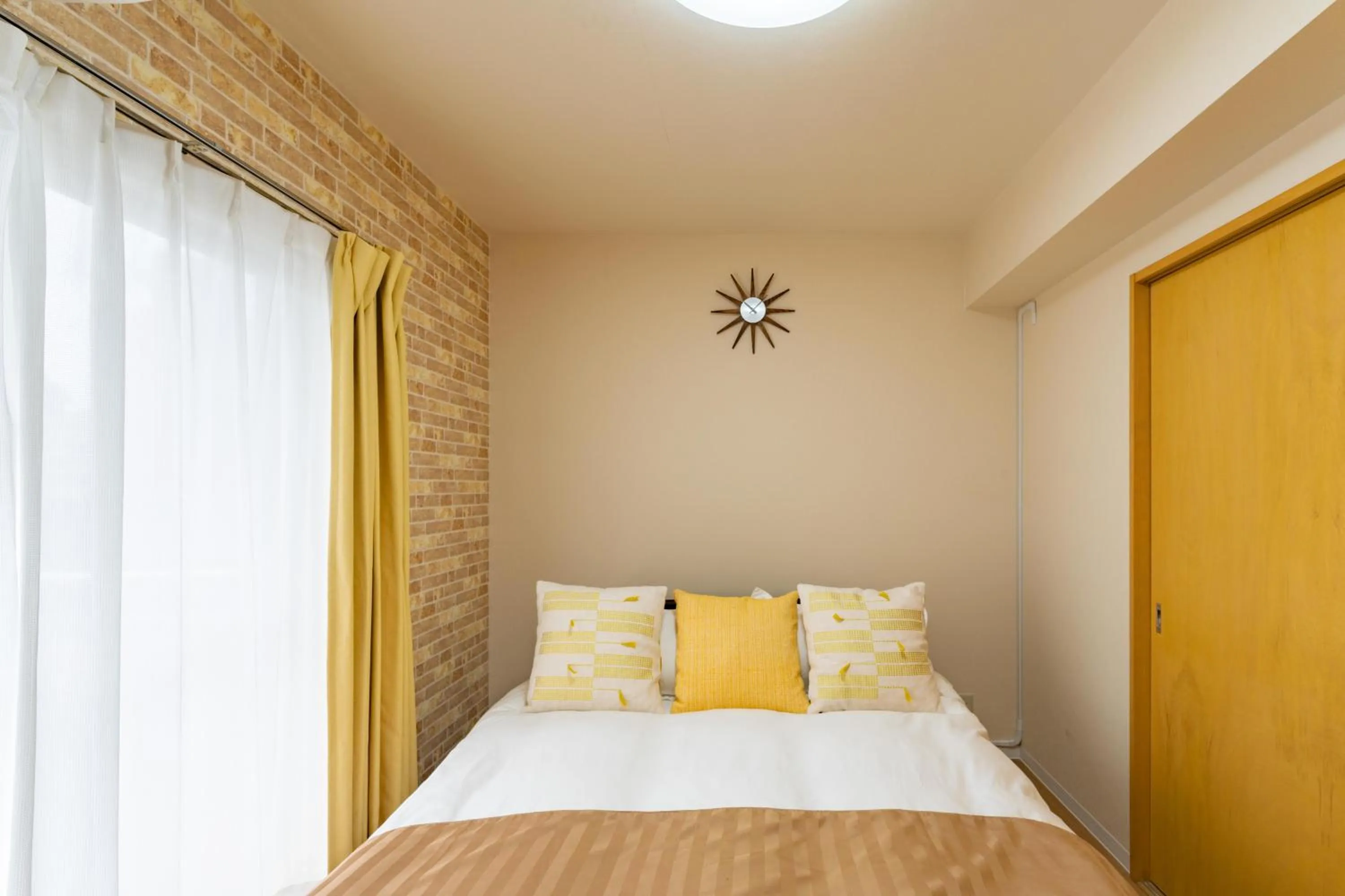 Bed in Sapporo Residential Juno