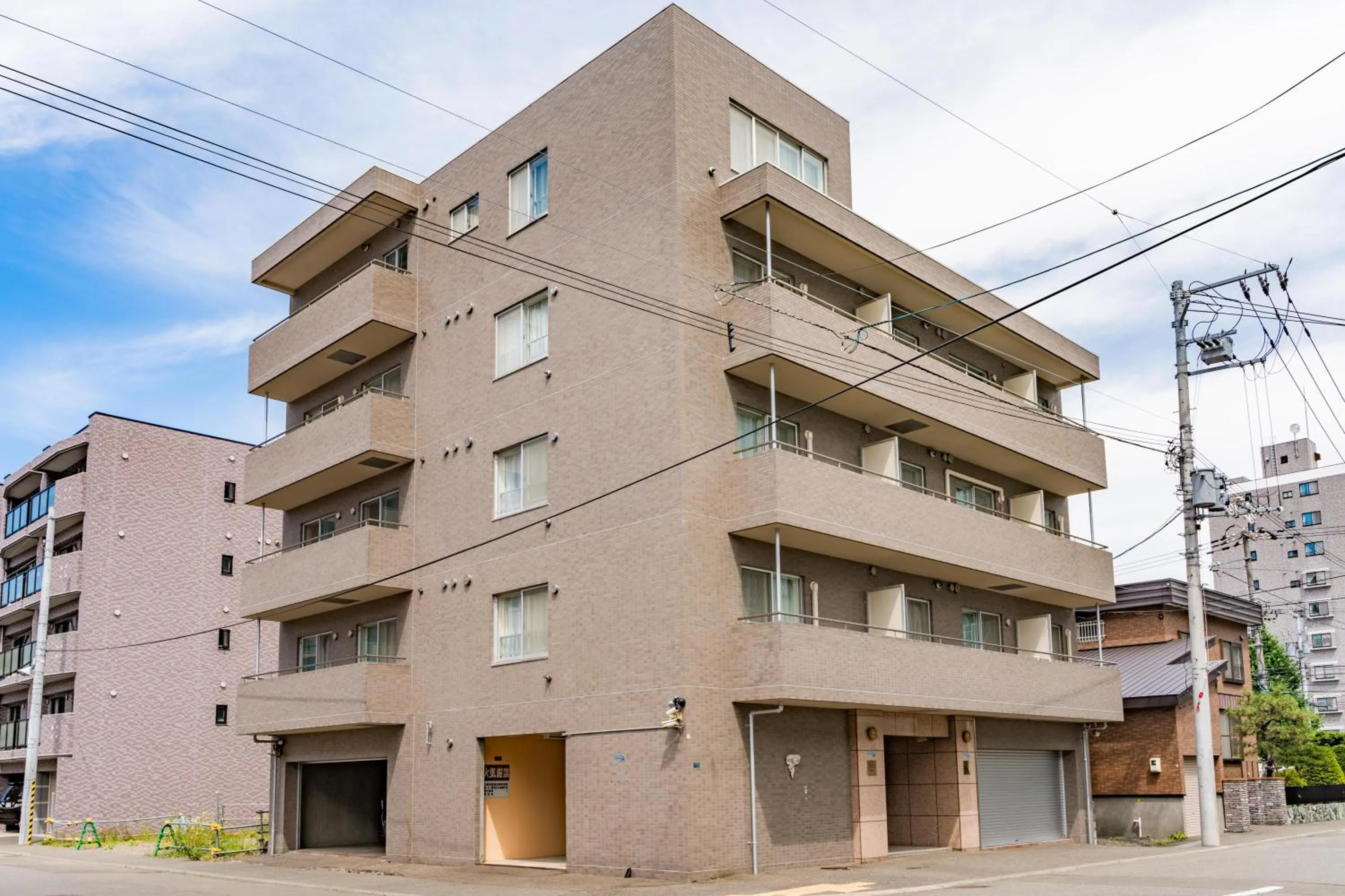 Property building in Sapporo Residential Juno