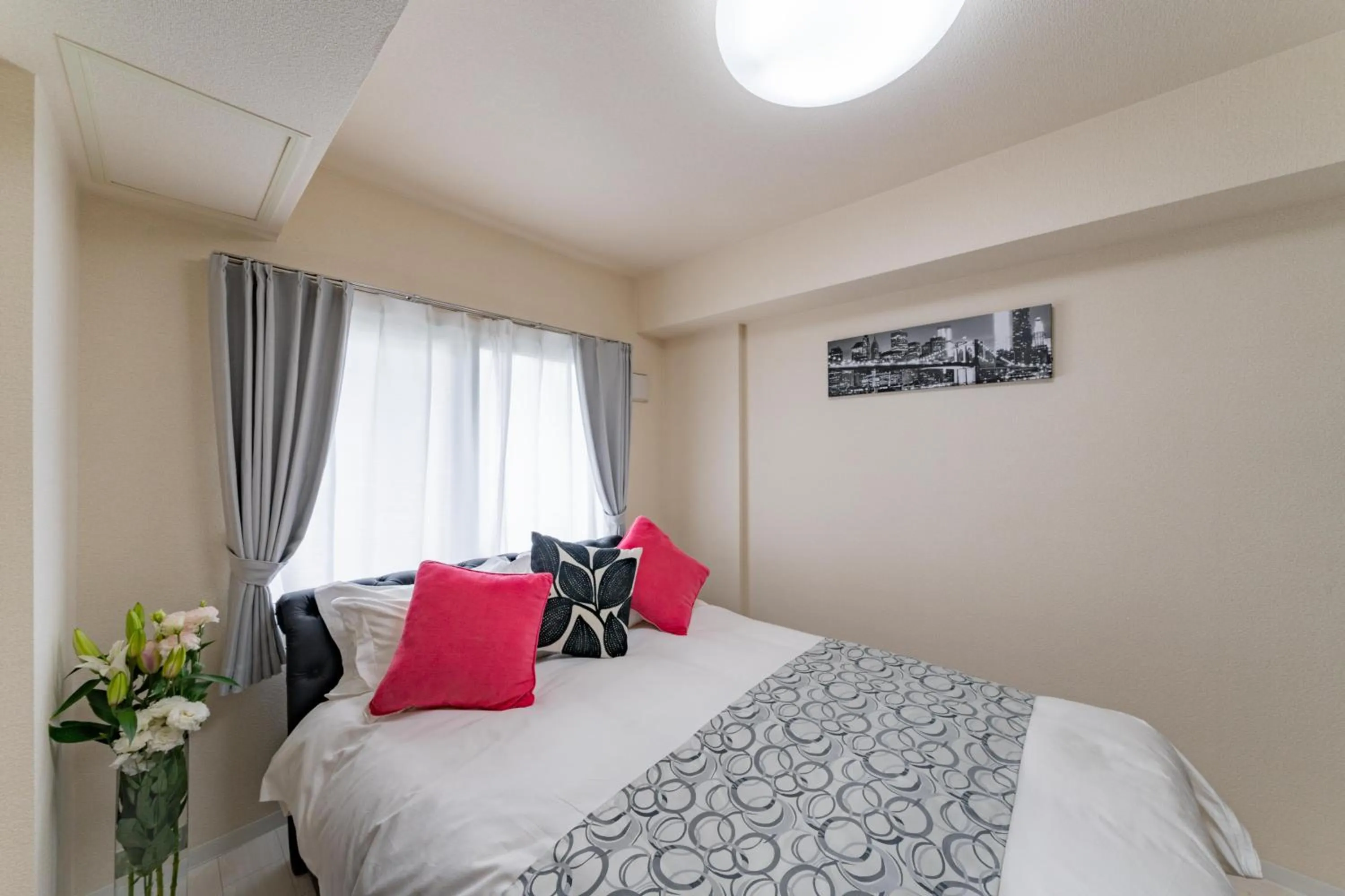 Bed in Sapporo Residential Juno