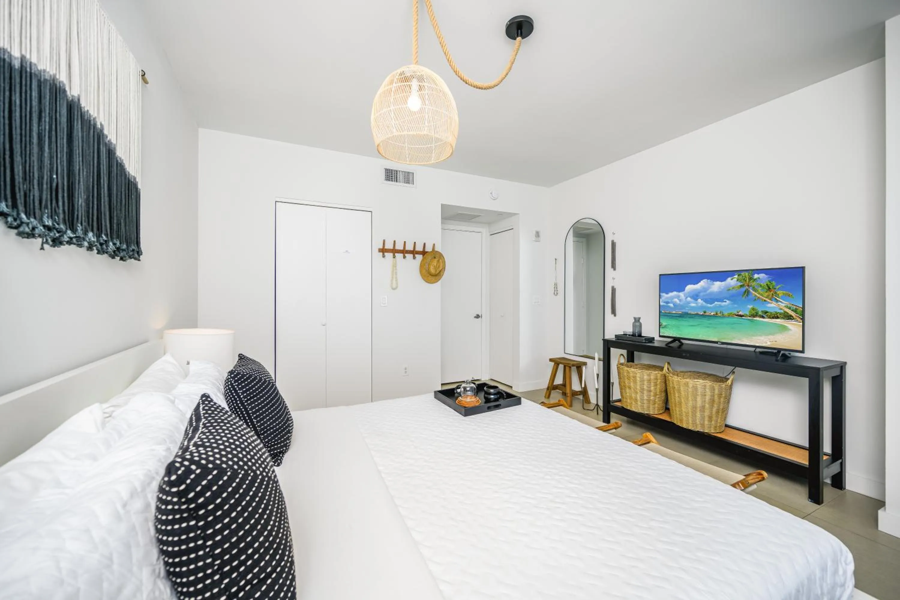 Bed in Monte Carlo by Miami Vacations