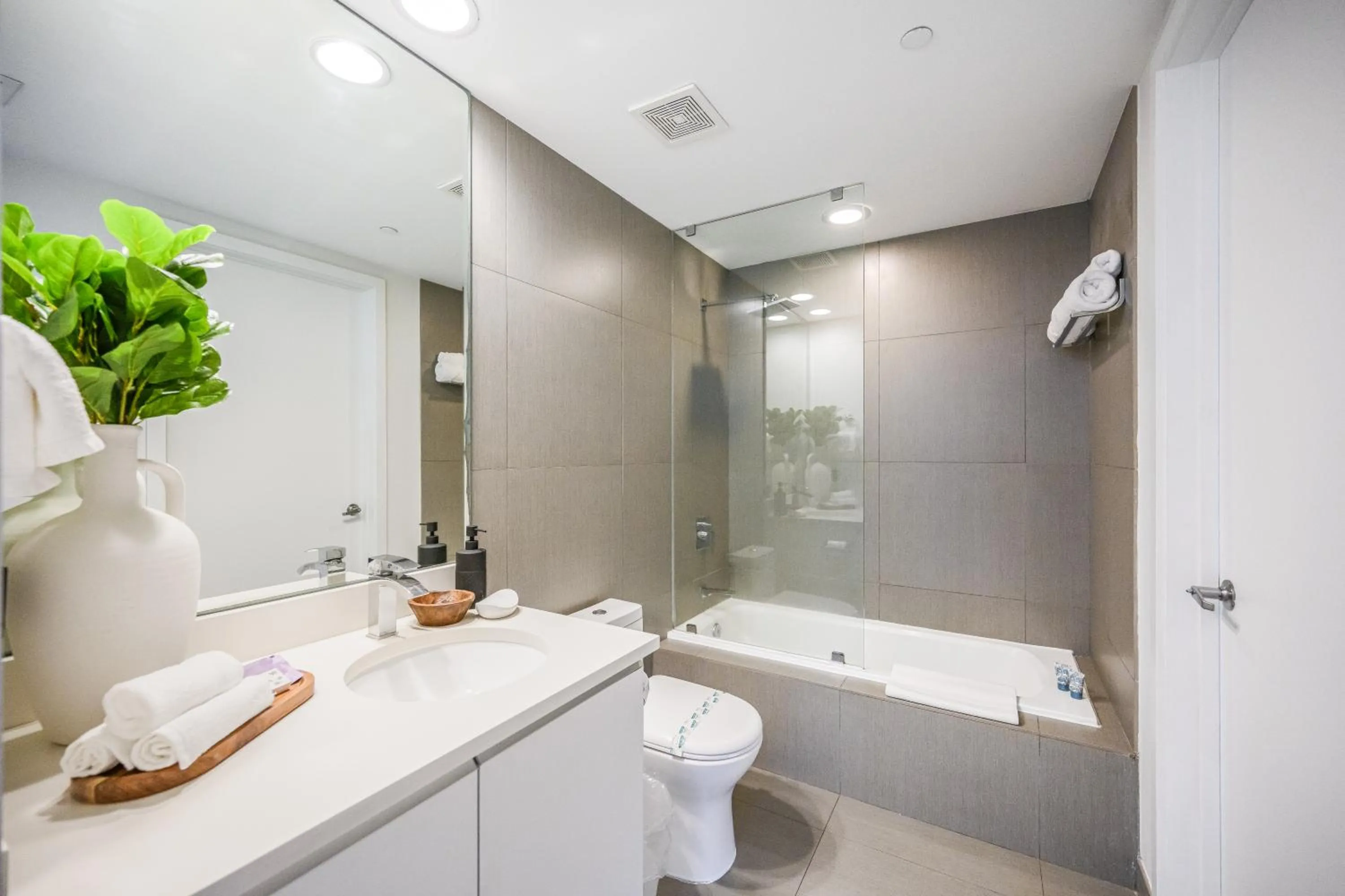 Shower in Monte Carlo by Miami Vacations