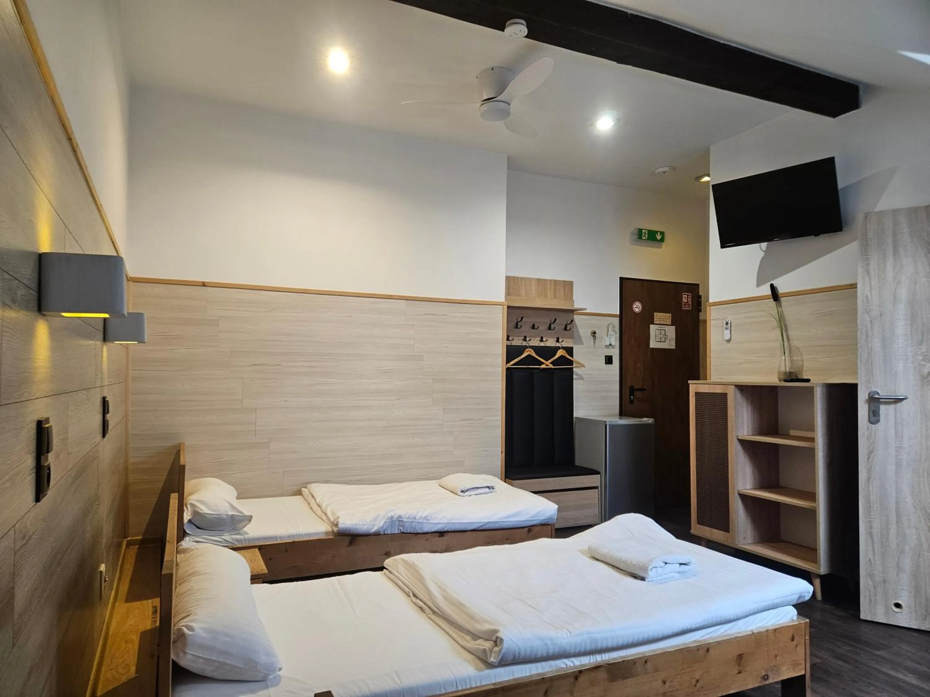 Bed in Pokoje Gościnne Nad Jeziorem