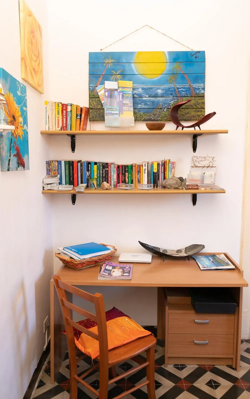 Communal kitchen in B&B Favignana