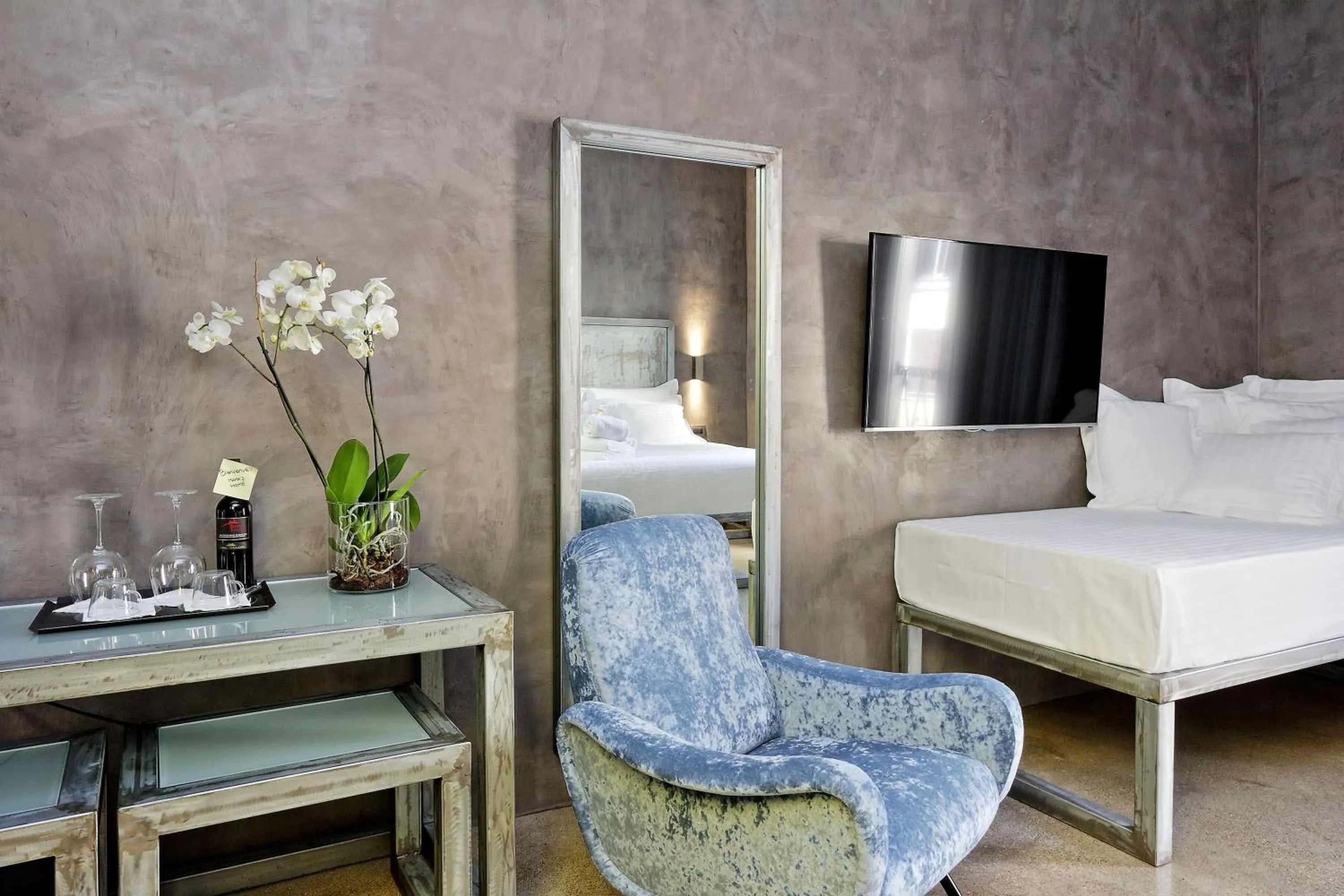 TV and multimedia, Bed in Mama's Home Rome