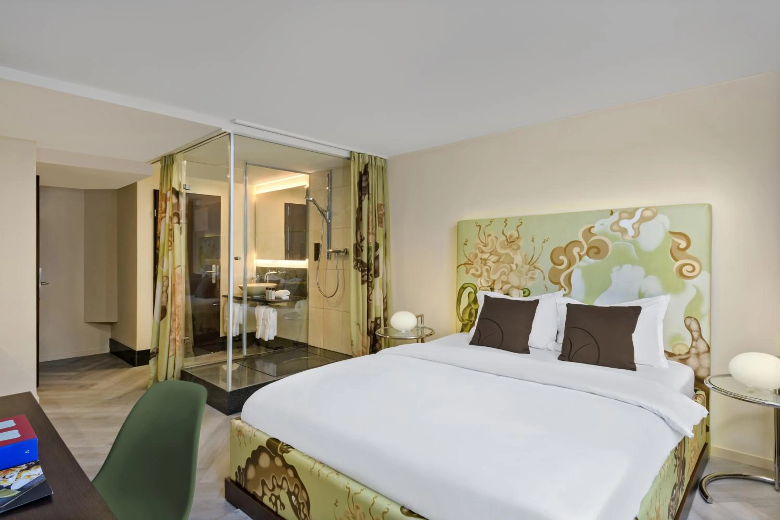 Bedroom, Bed in VISIONAPARTMENTS Brandschenkestrasse