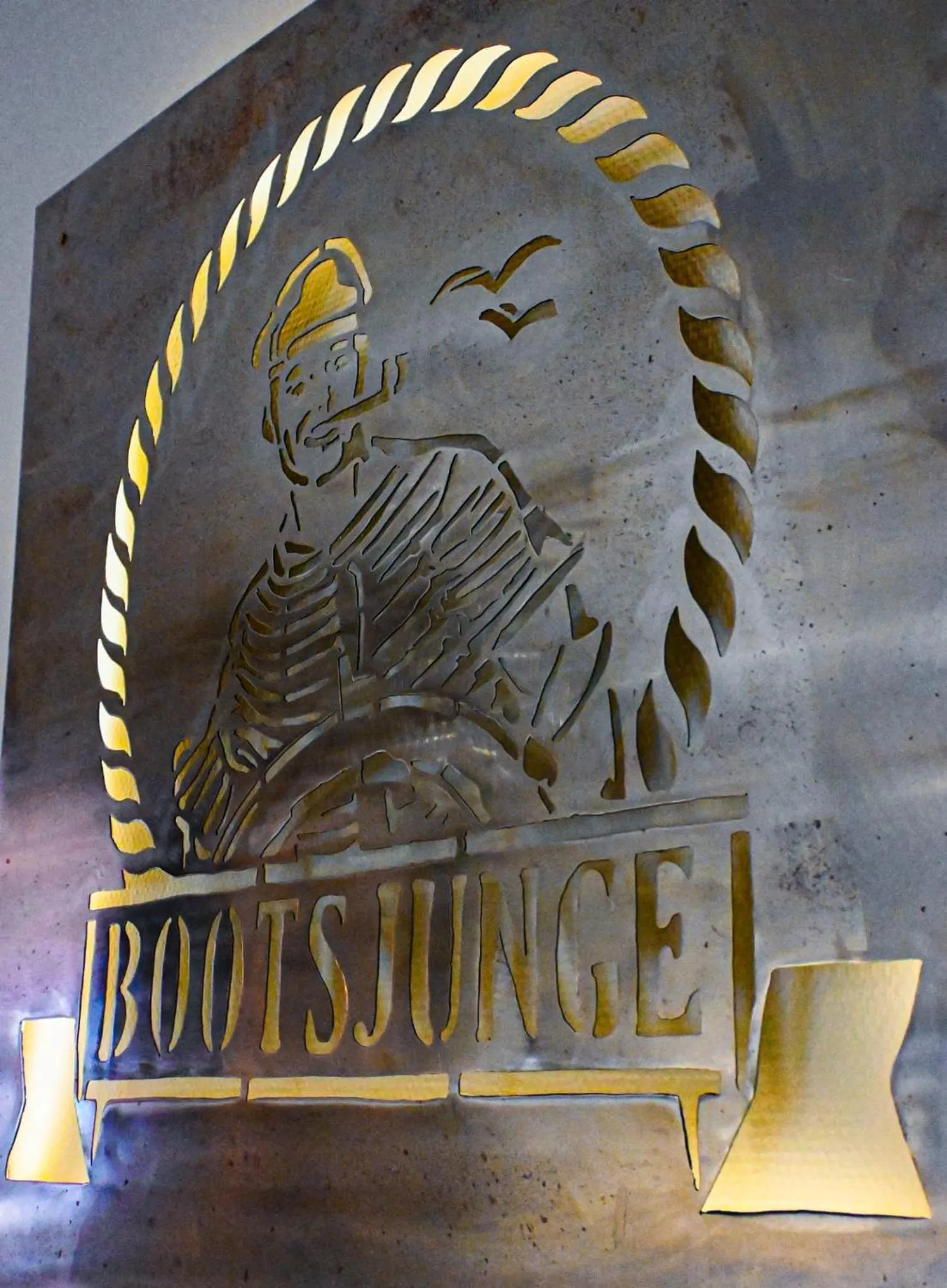 Restaurant/places to eat in Nordic Avantage Hotel