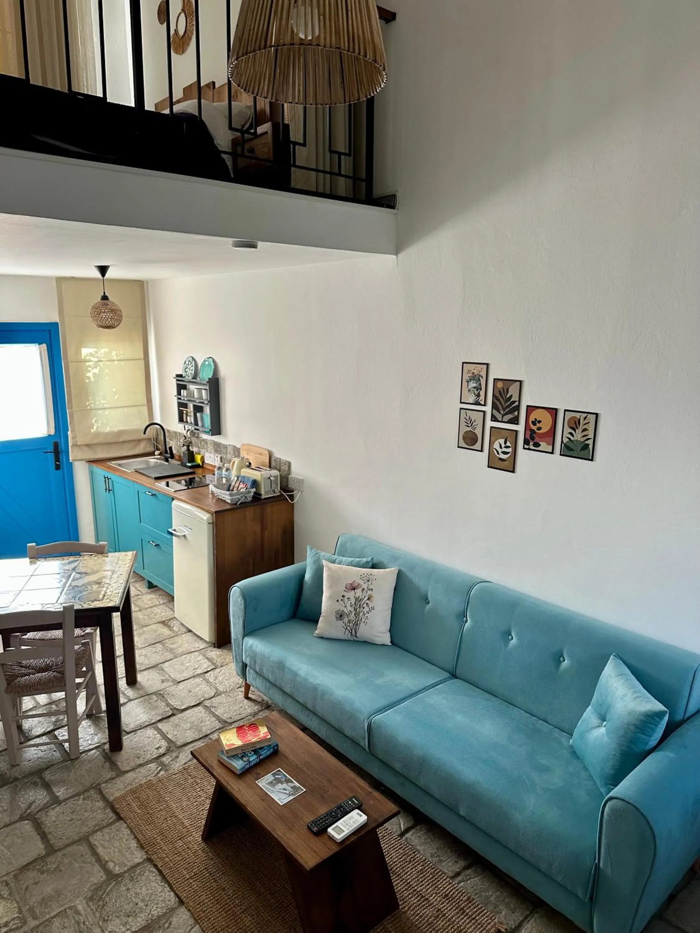 Kitchen or kitchenette in Sunside Inn Hotel