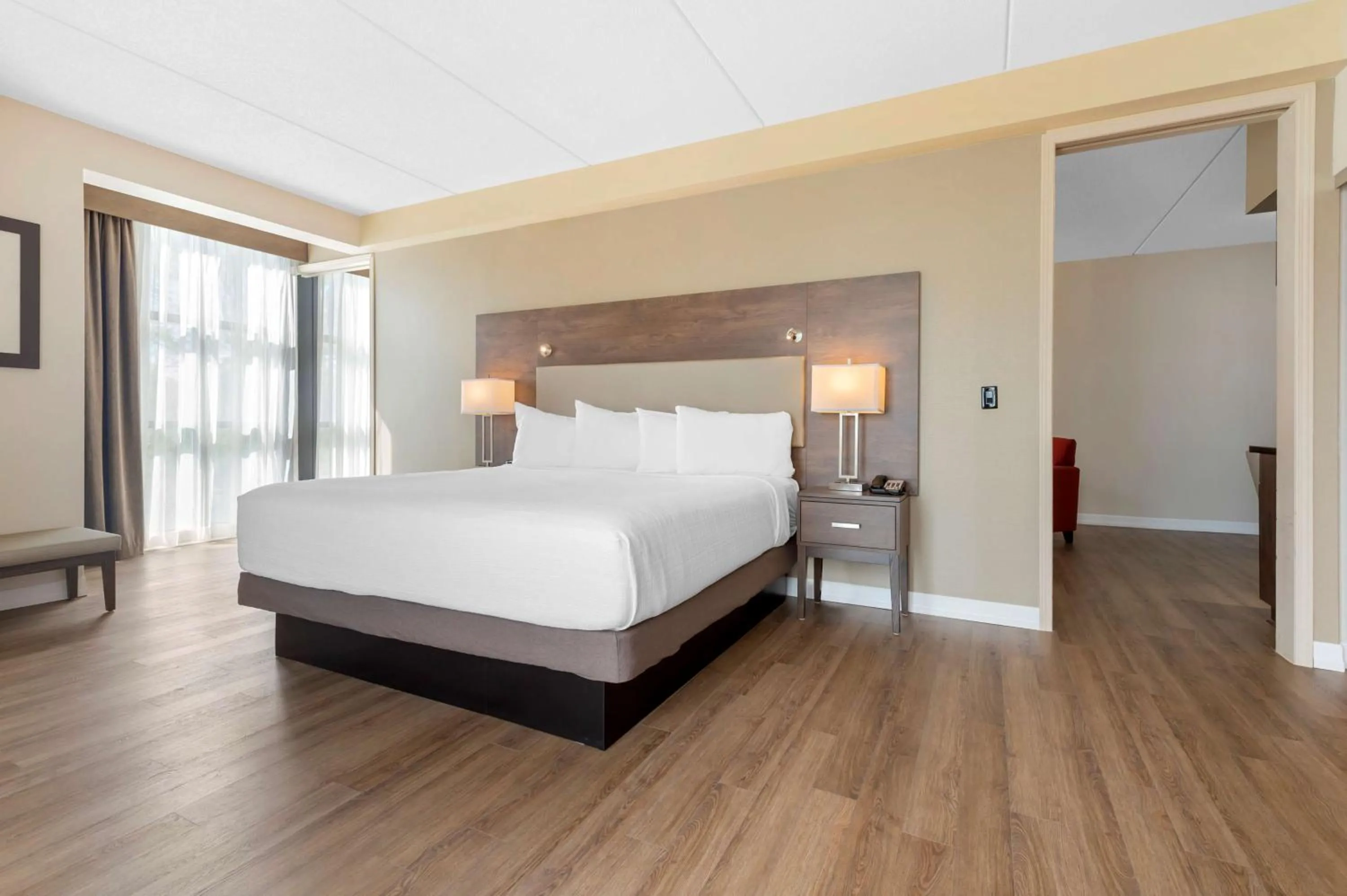 Bedroom, Bed in Perth Parkside Hotel and Spa, BW Premier Collection