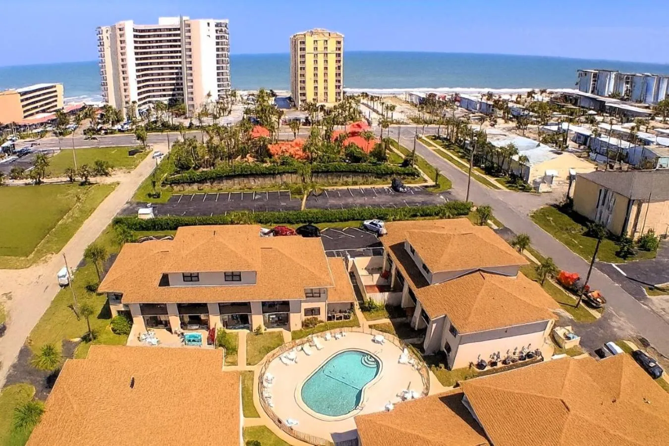 Property building in Welcome to Oasis #21 Your Coastal Retreat in Daytona Beach Shores-Walk To The Beach