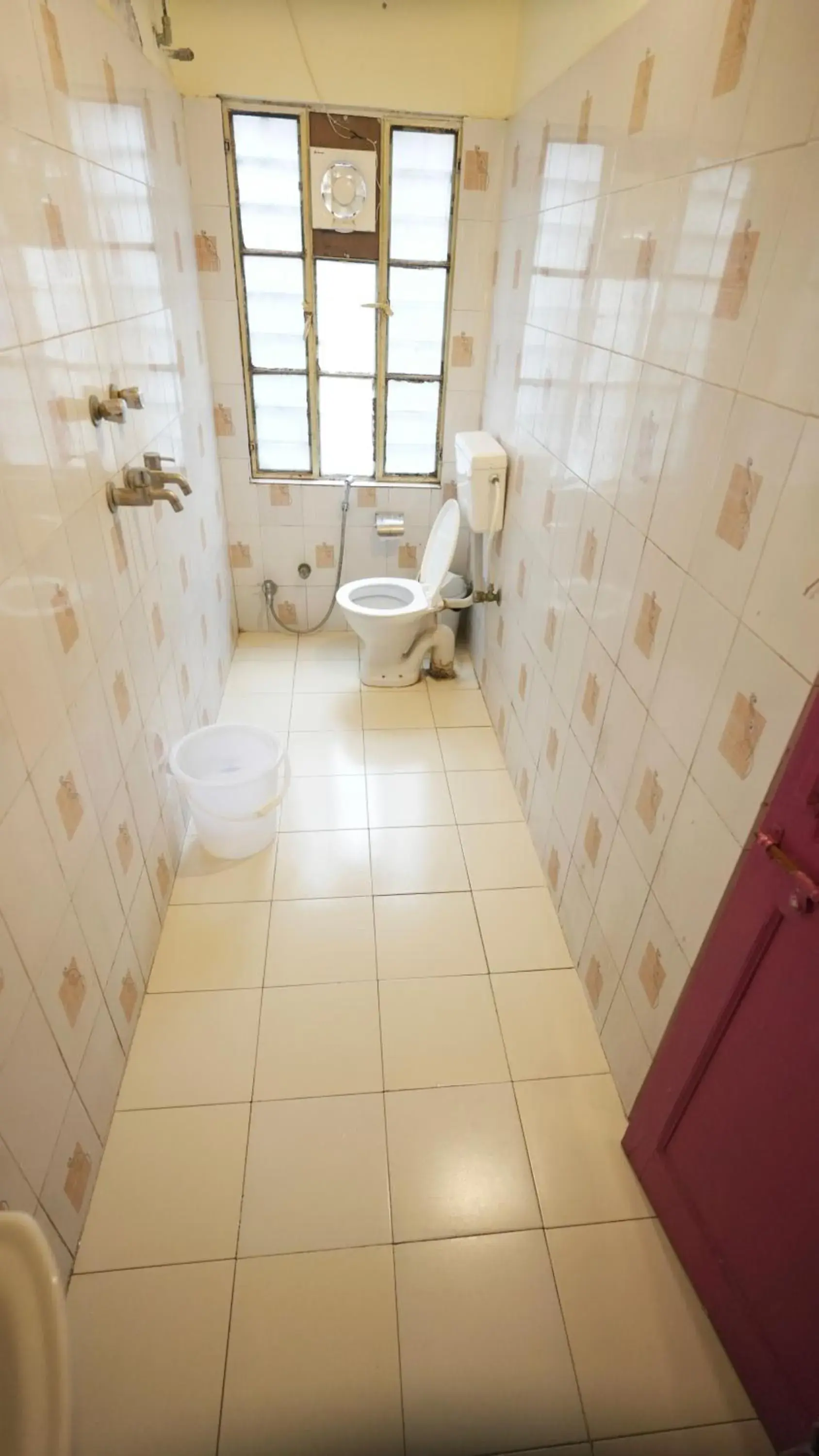 Deluxe Double Room in Jungle by sturmfrei Udaipur Deluxe Double Room in Jungle by sturmfrei Udaipur