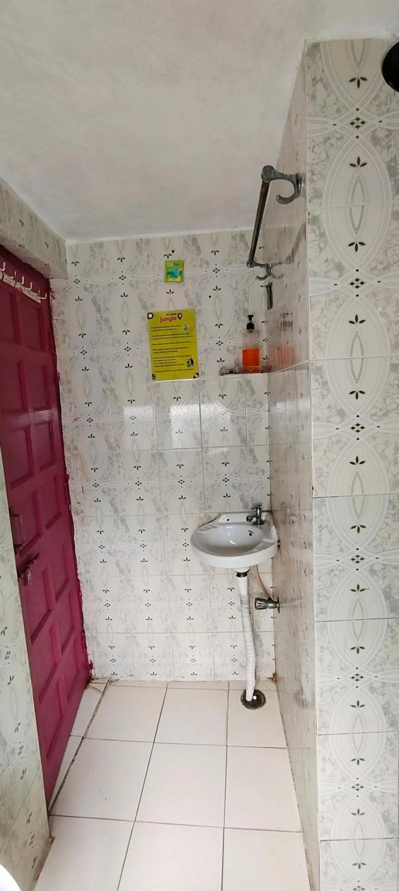 Bathroom in Jungle by sturmfrei Udaipur