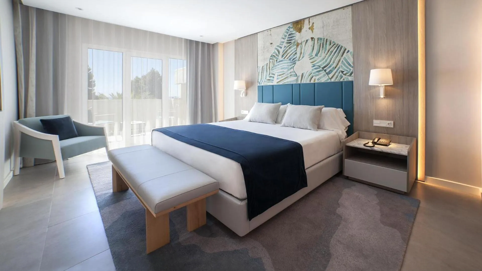 Bed in Alanda Marbella Hotel & Wellness