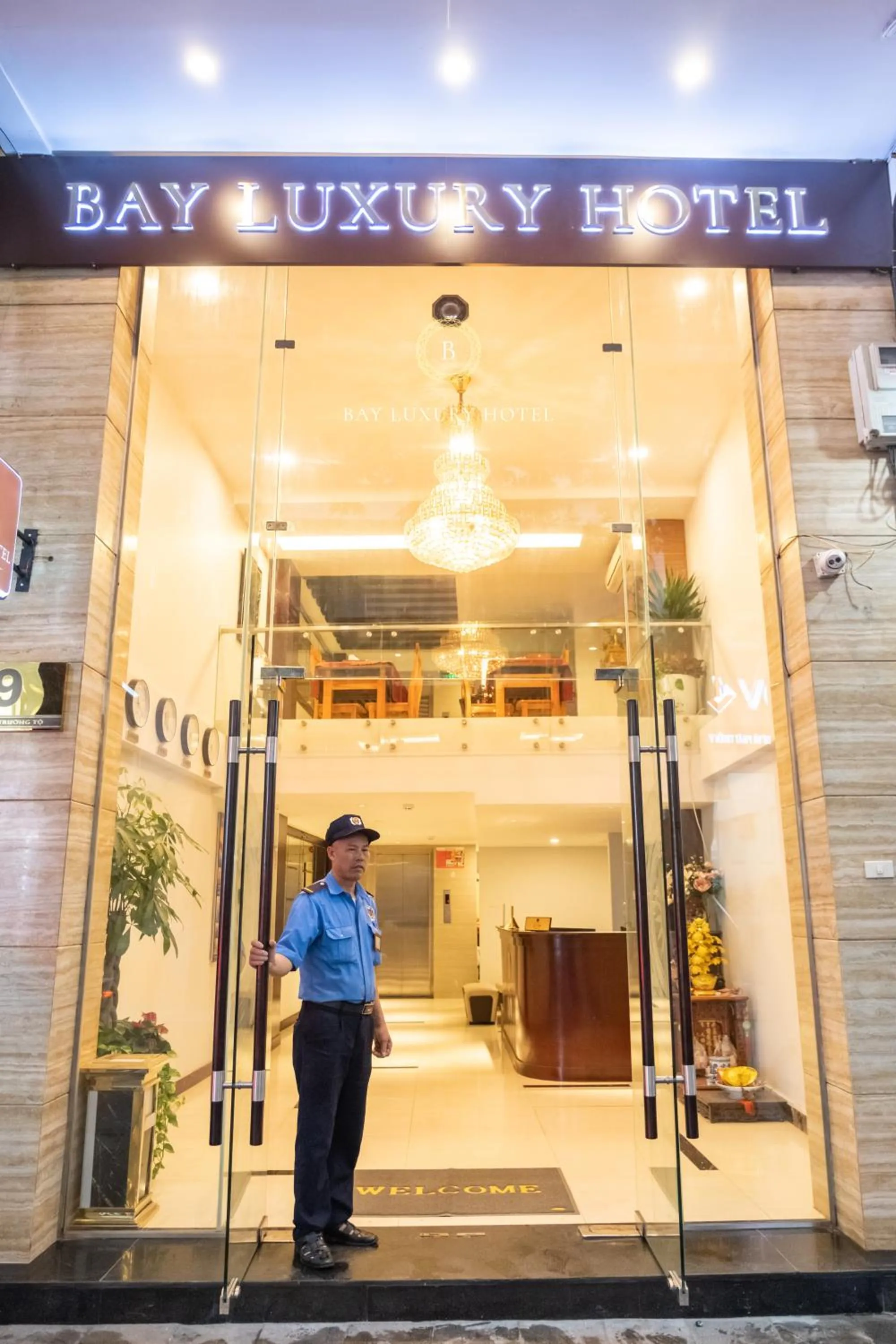 Staff in Bay Luxury Hotel & Spa - 9 Nguyen Truong To