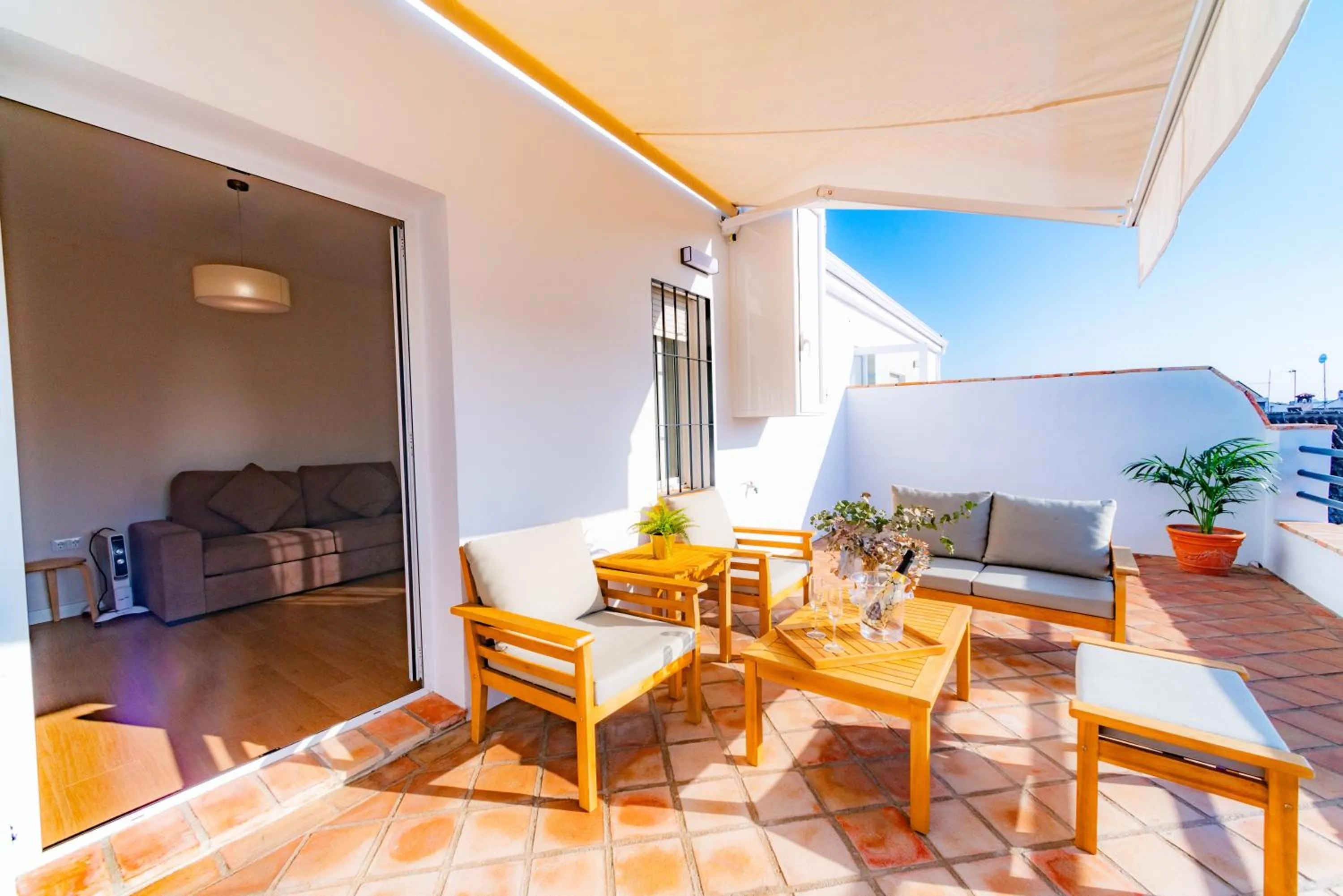 Balcony/Terrace in Suites Casa San Mateo