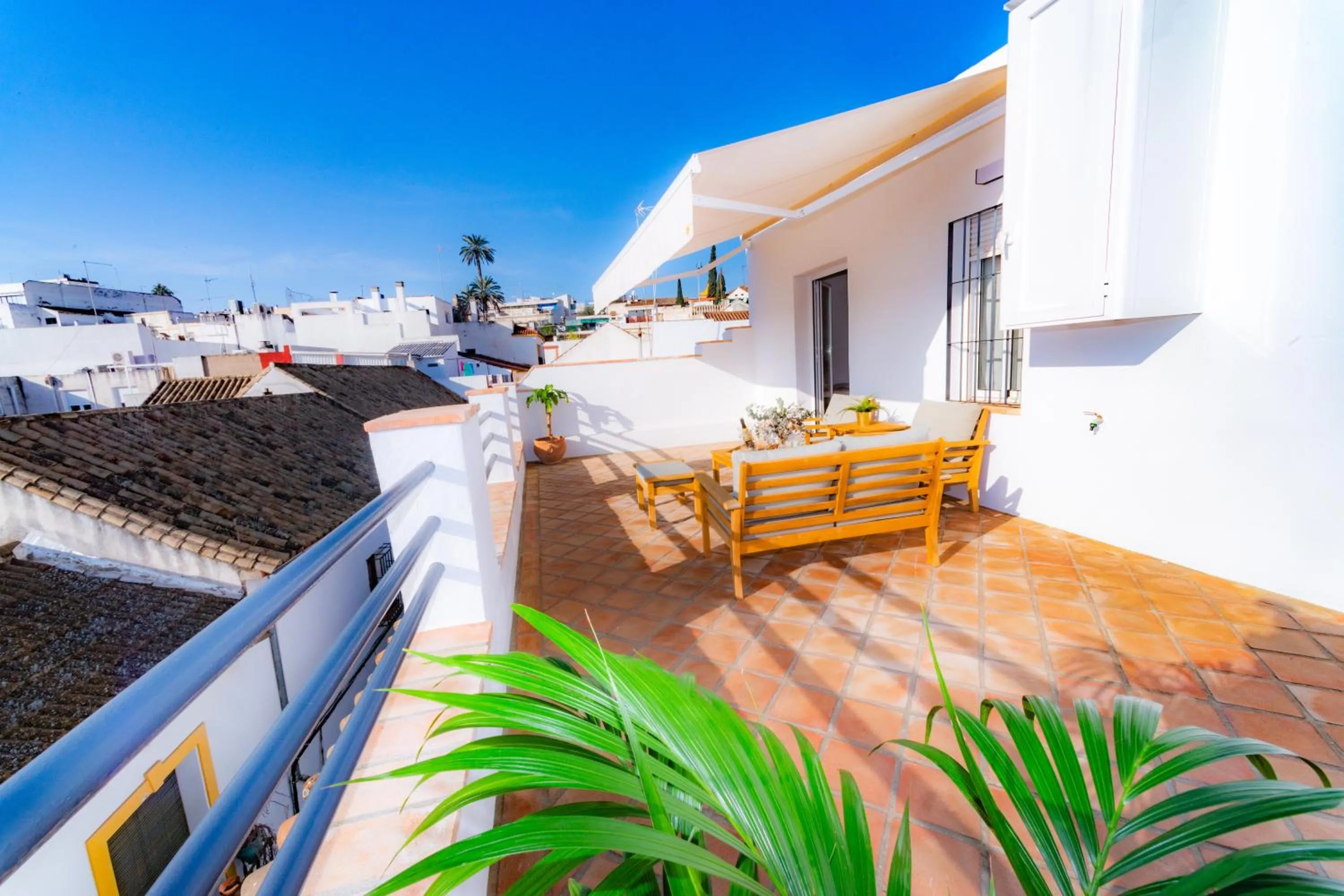 Balcony/Terrace in Suites Casa San Mateo