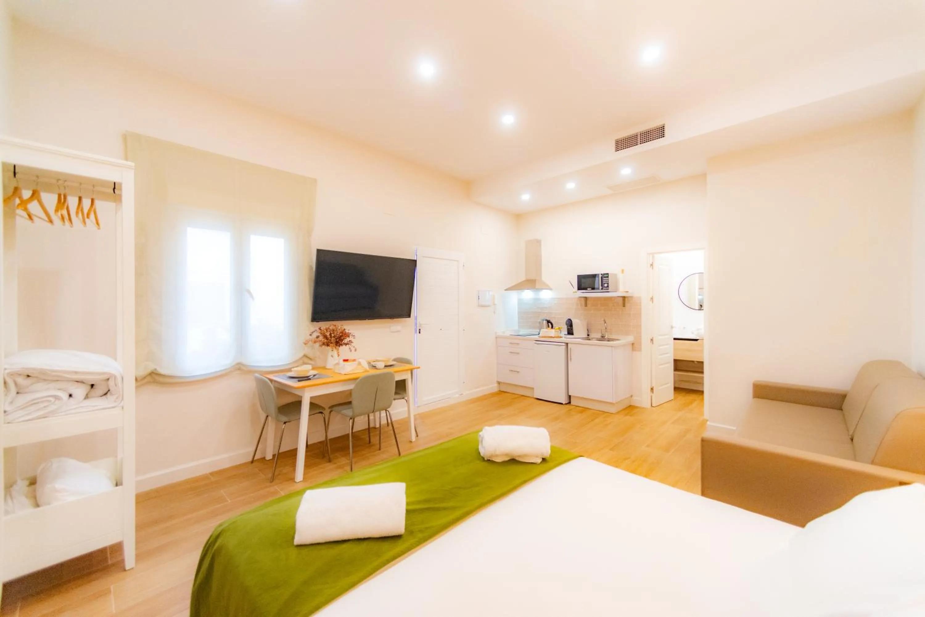 Bed in Suites Casa San Mateo