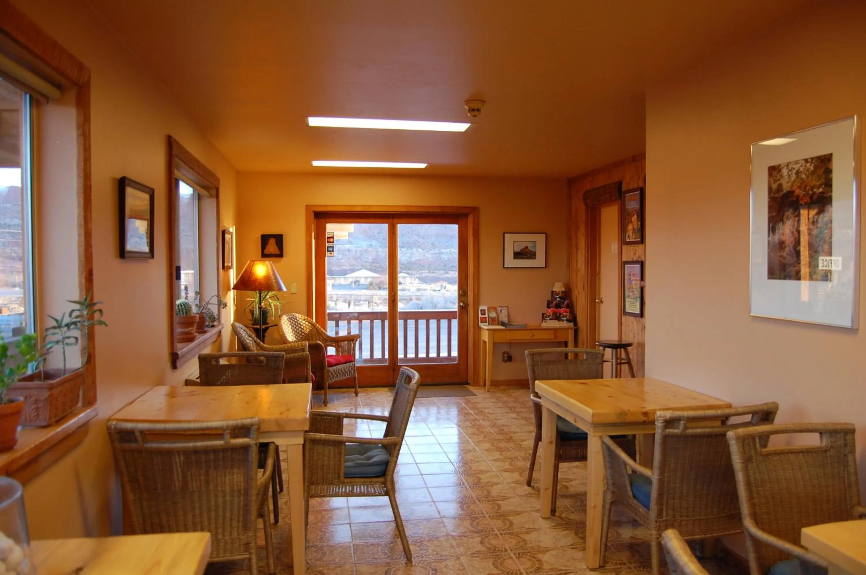 Lobby or reception in The Rim Rock Inn