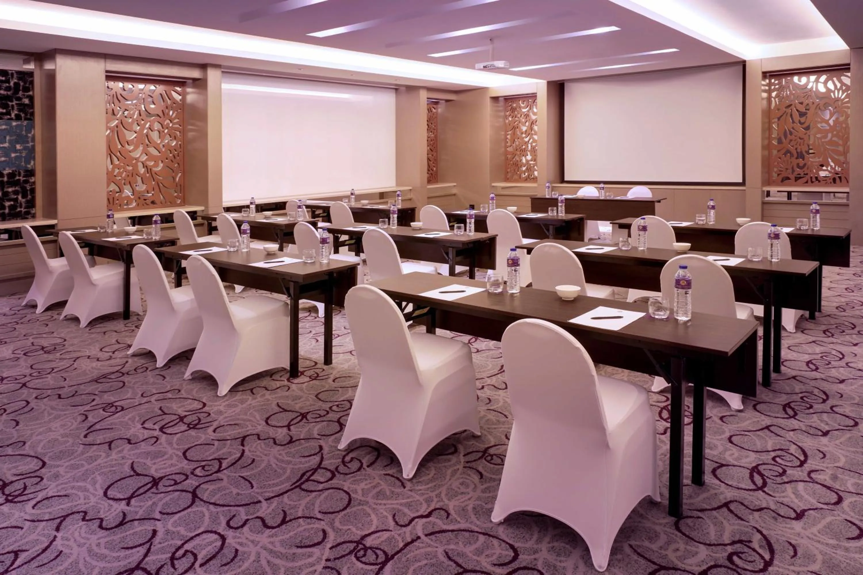 Grand Mercure Bandung Setiabudi