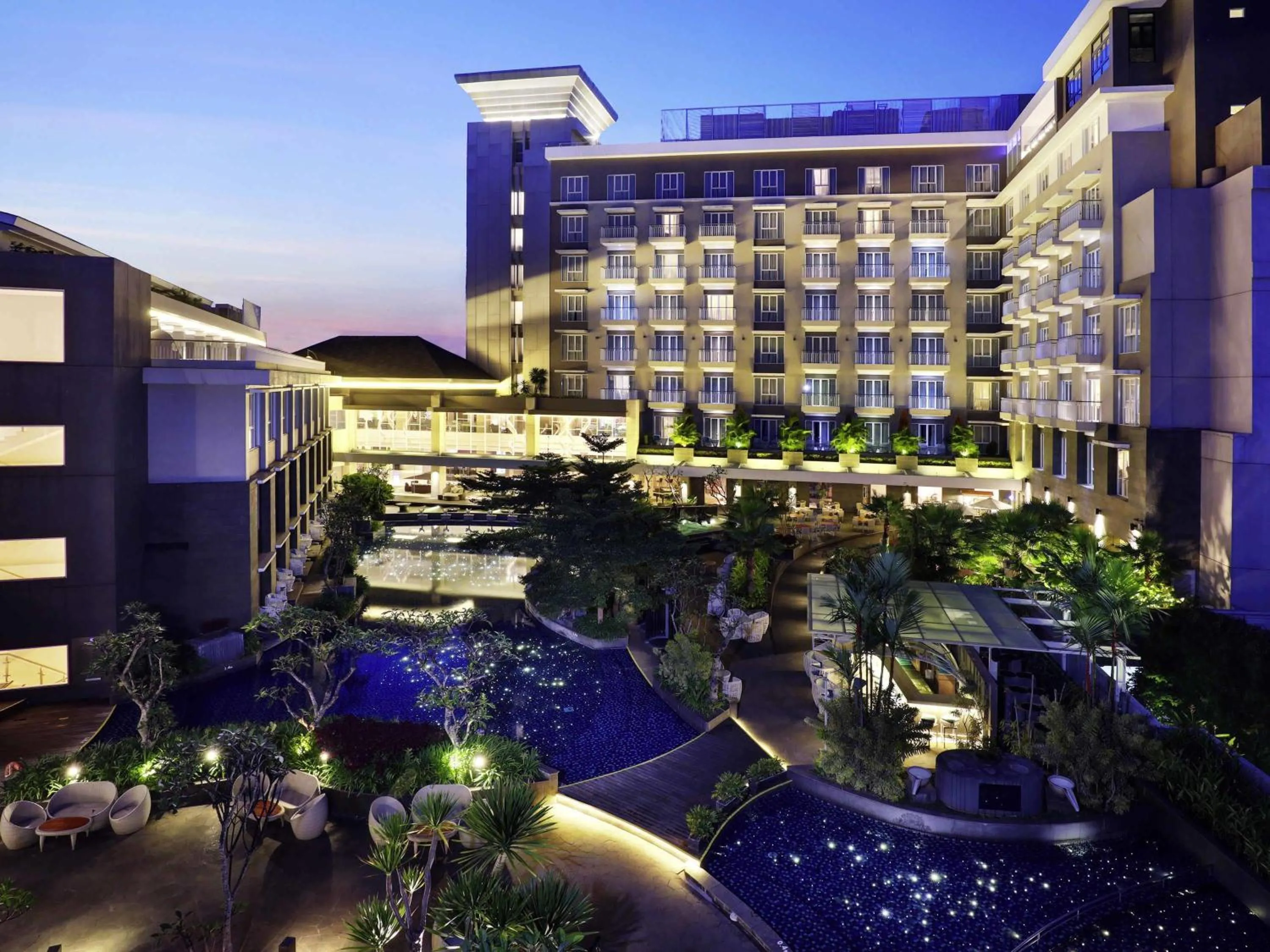 Property building in Grand Mercure Bandung Setiabudi