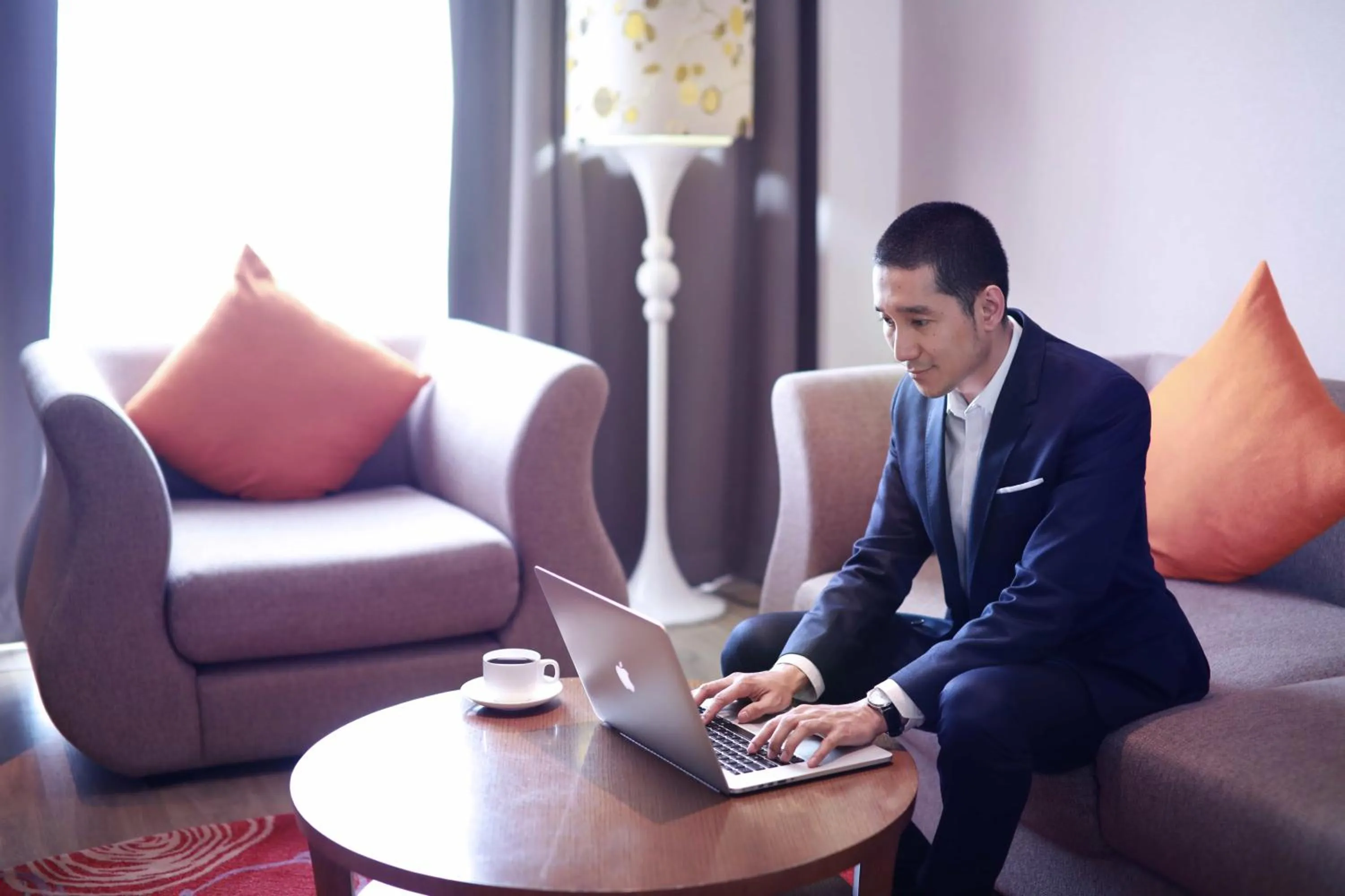 Seating area in Grand Mercure Bandung Setiabudi