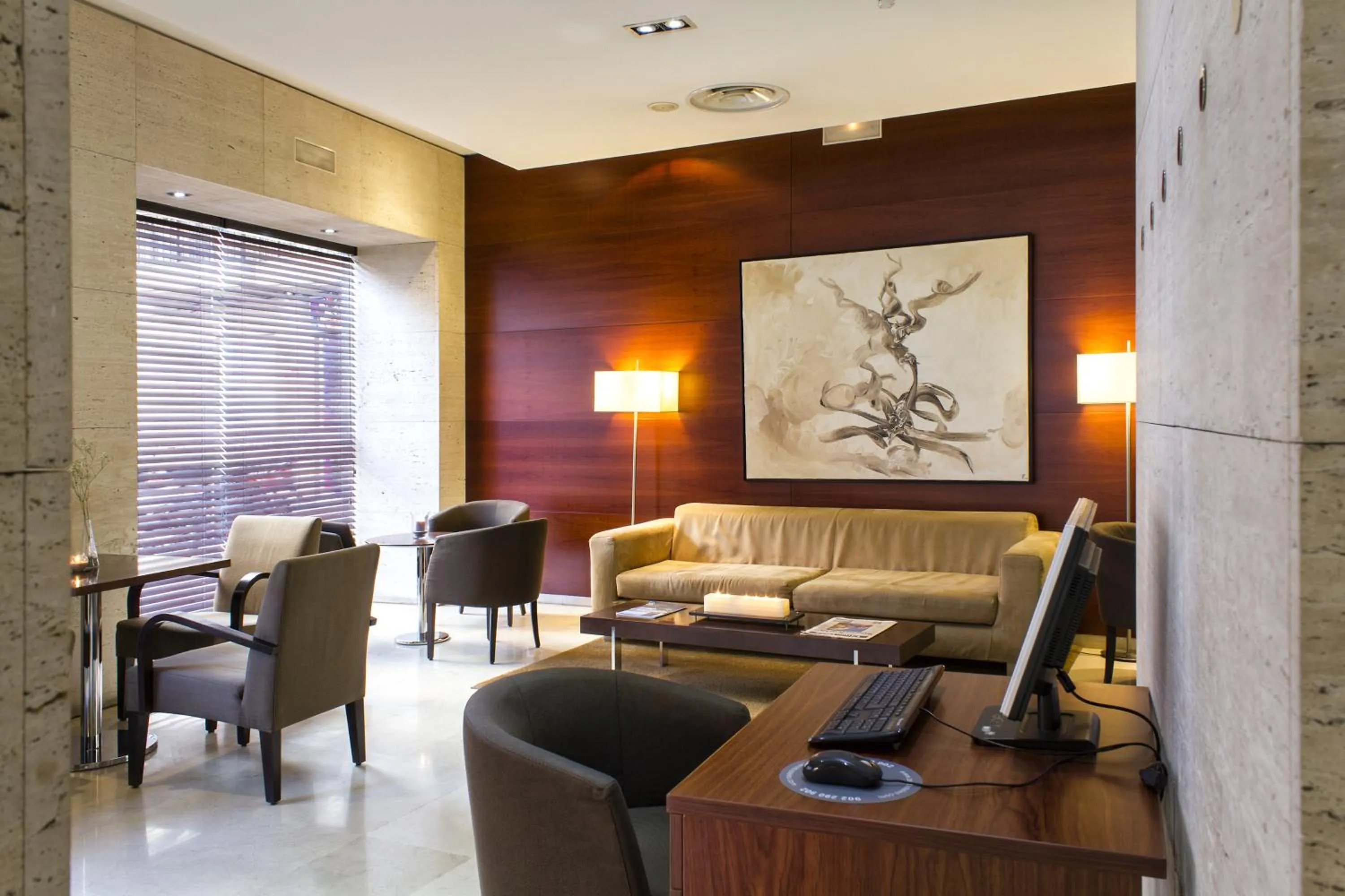 Living room in Hotel RH Murcia Centro