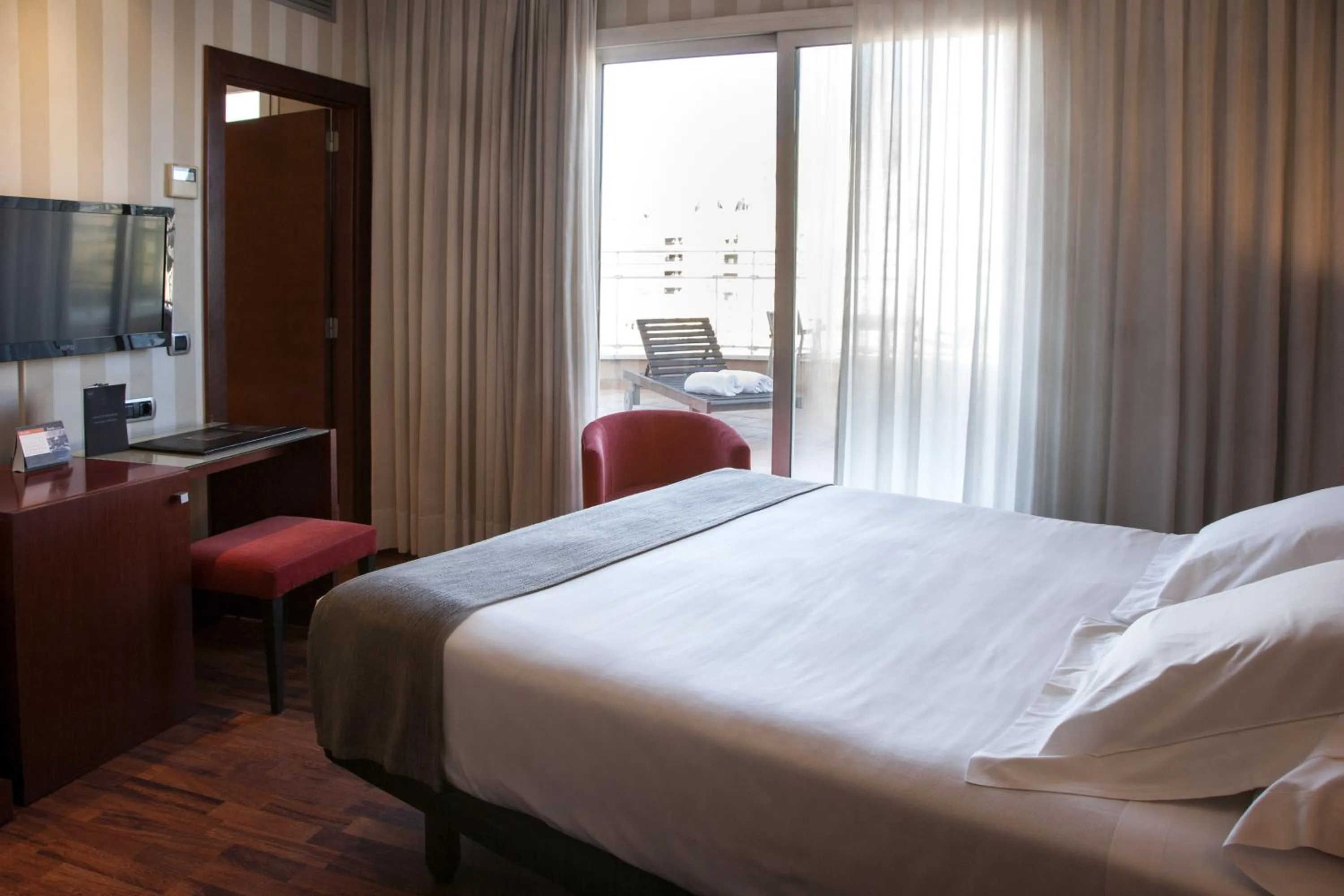 Bed in Hotel RH Murcia Centro