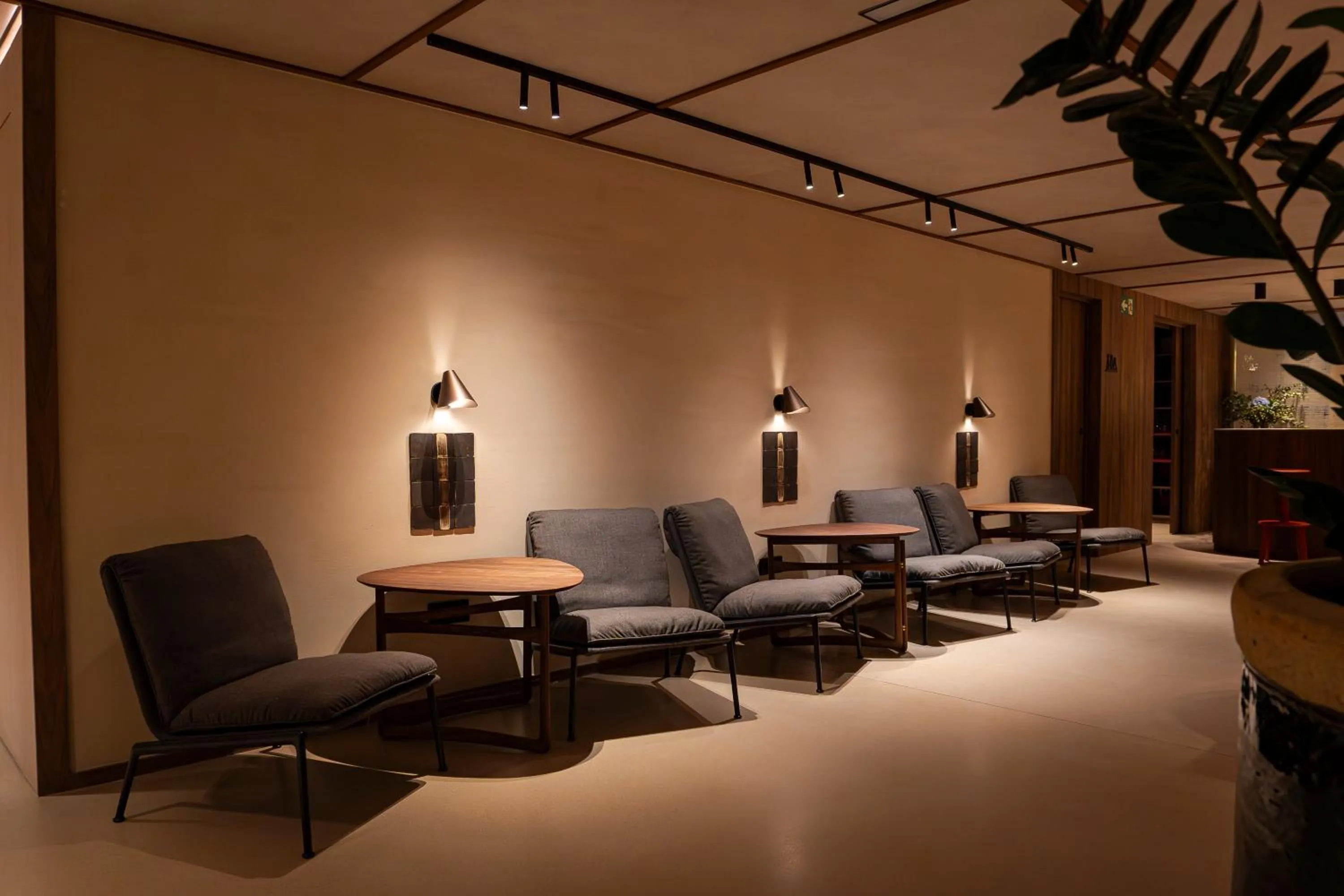 Seating area in Zenit Borrell