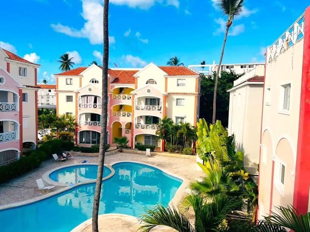 Swimming pool in El Dorado Apartment 1bedroom walking distance from Playa Bavaro