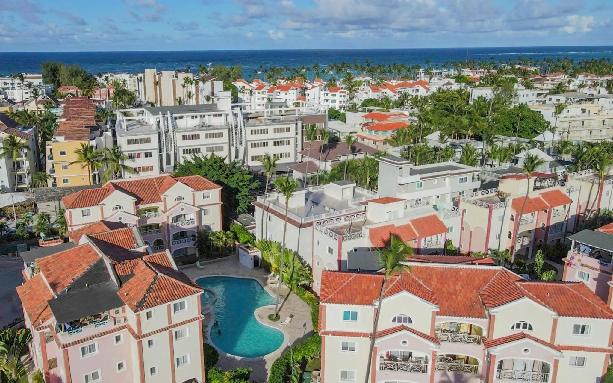 Facade/entrance in El Dorado Apartment 1bedroom walking distance from Playa Bavaro