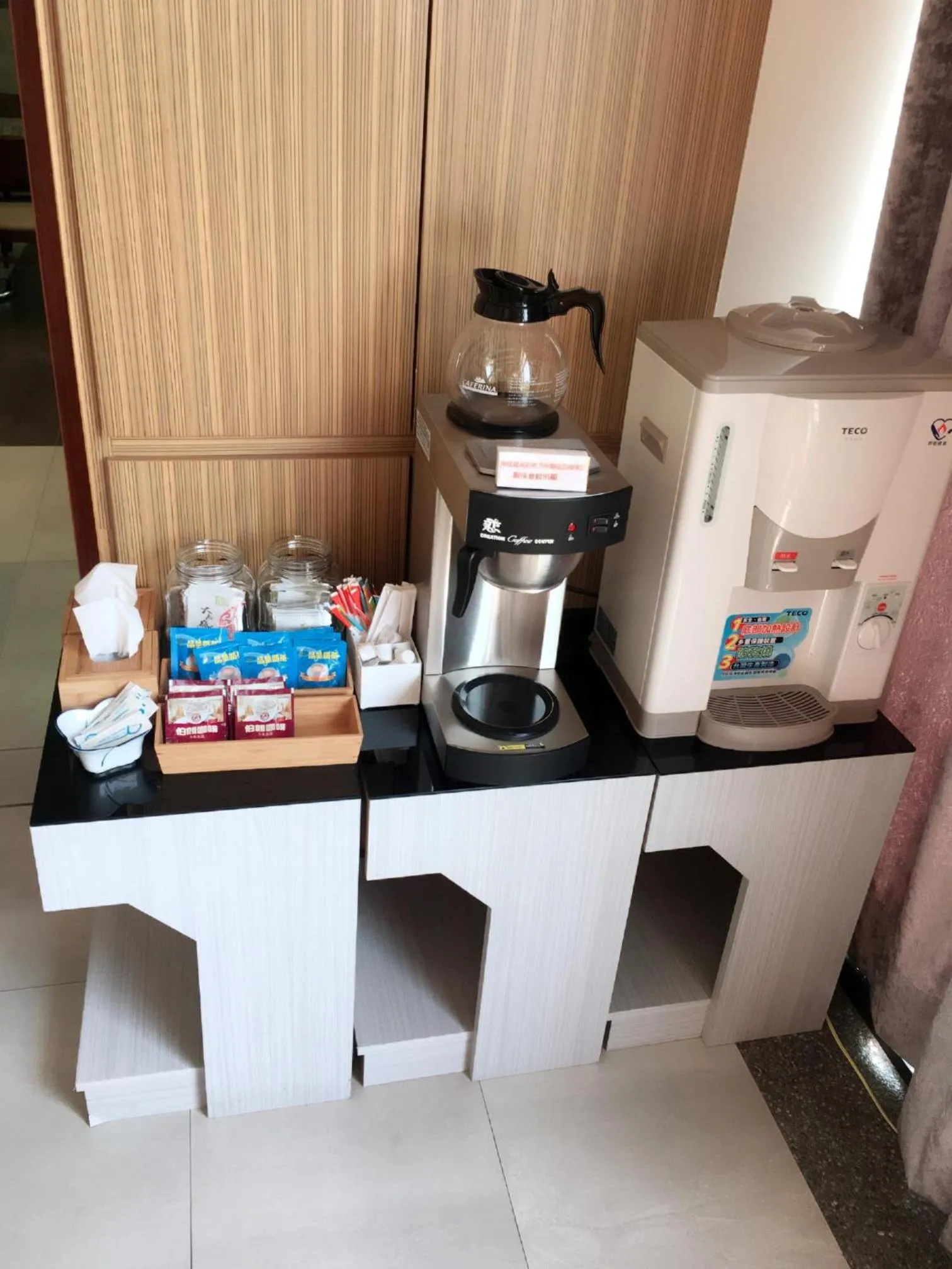 Coffee/tea facilities in Wei Feng Exquisite Motel Pintung Branch