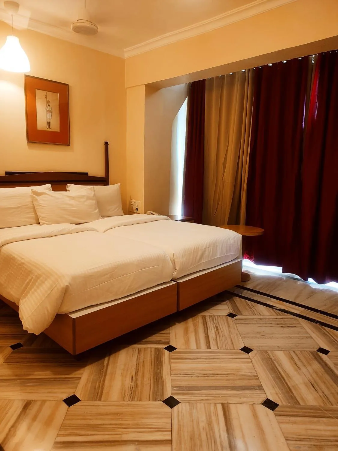 Bed in Royal Park Hotel Dockyard