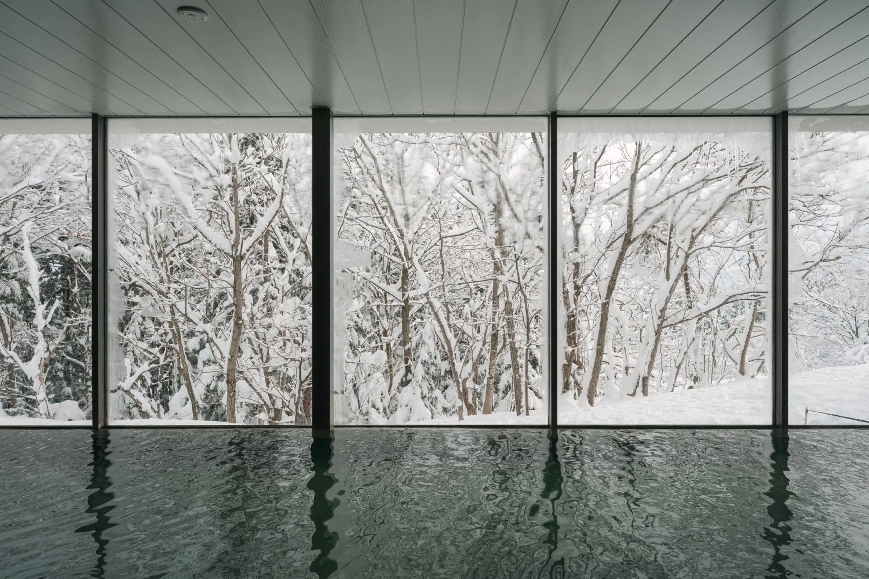 Public Bath in SNOW PEAK FIELD SUITE SPA HEADQUARTERS