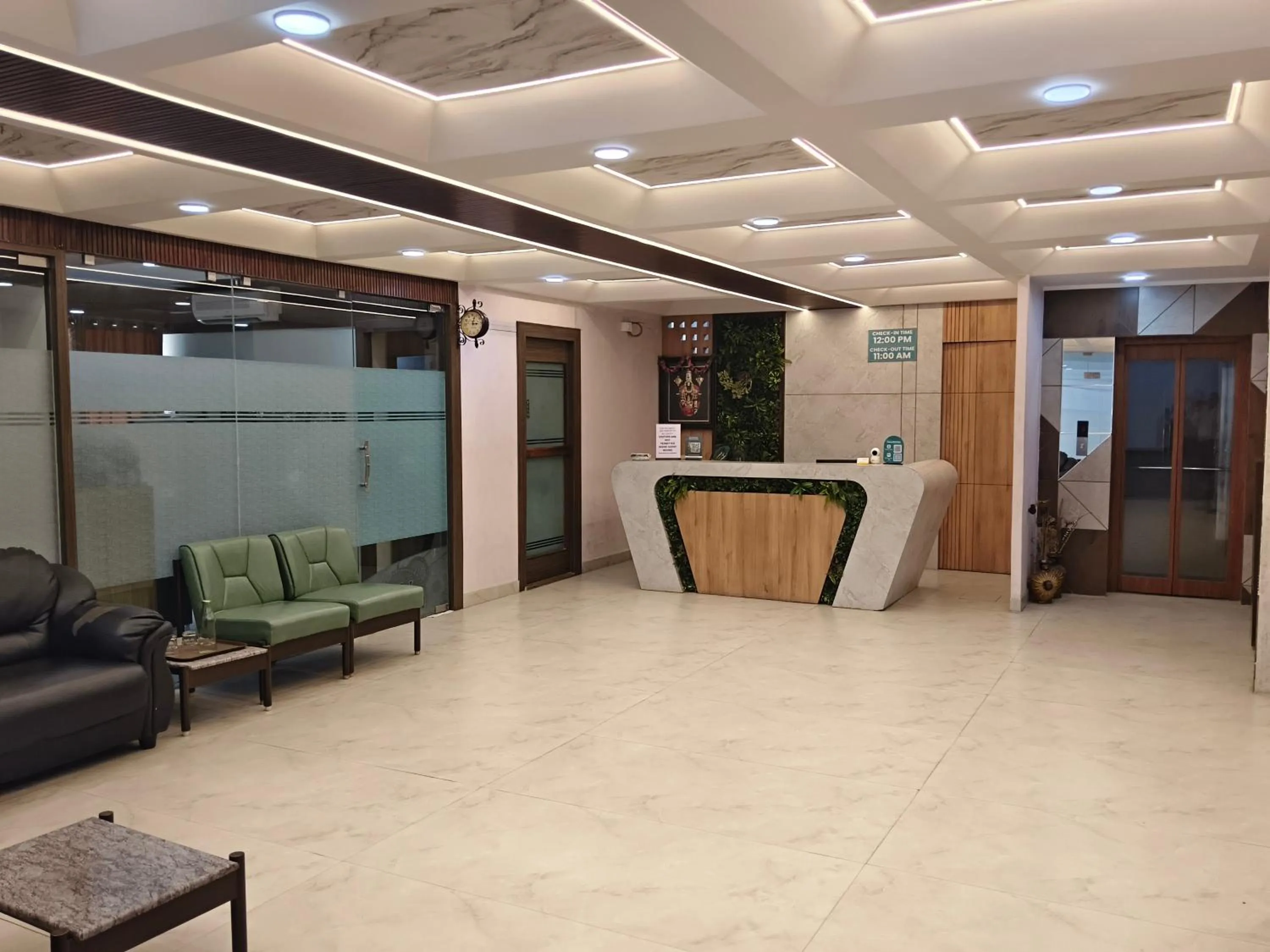Lobby or reception in NavaRATNA Delight