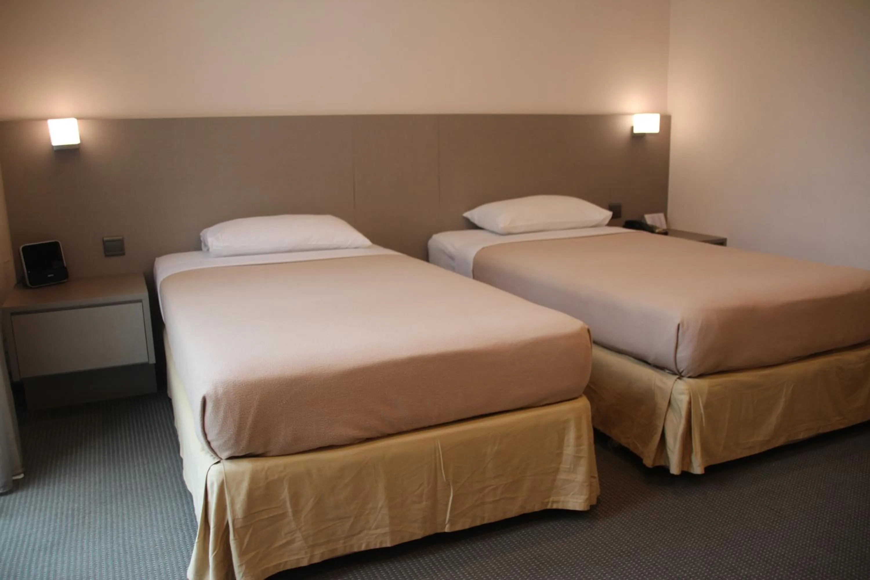 Bed in Classique Hotel