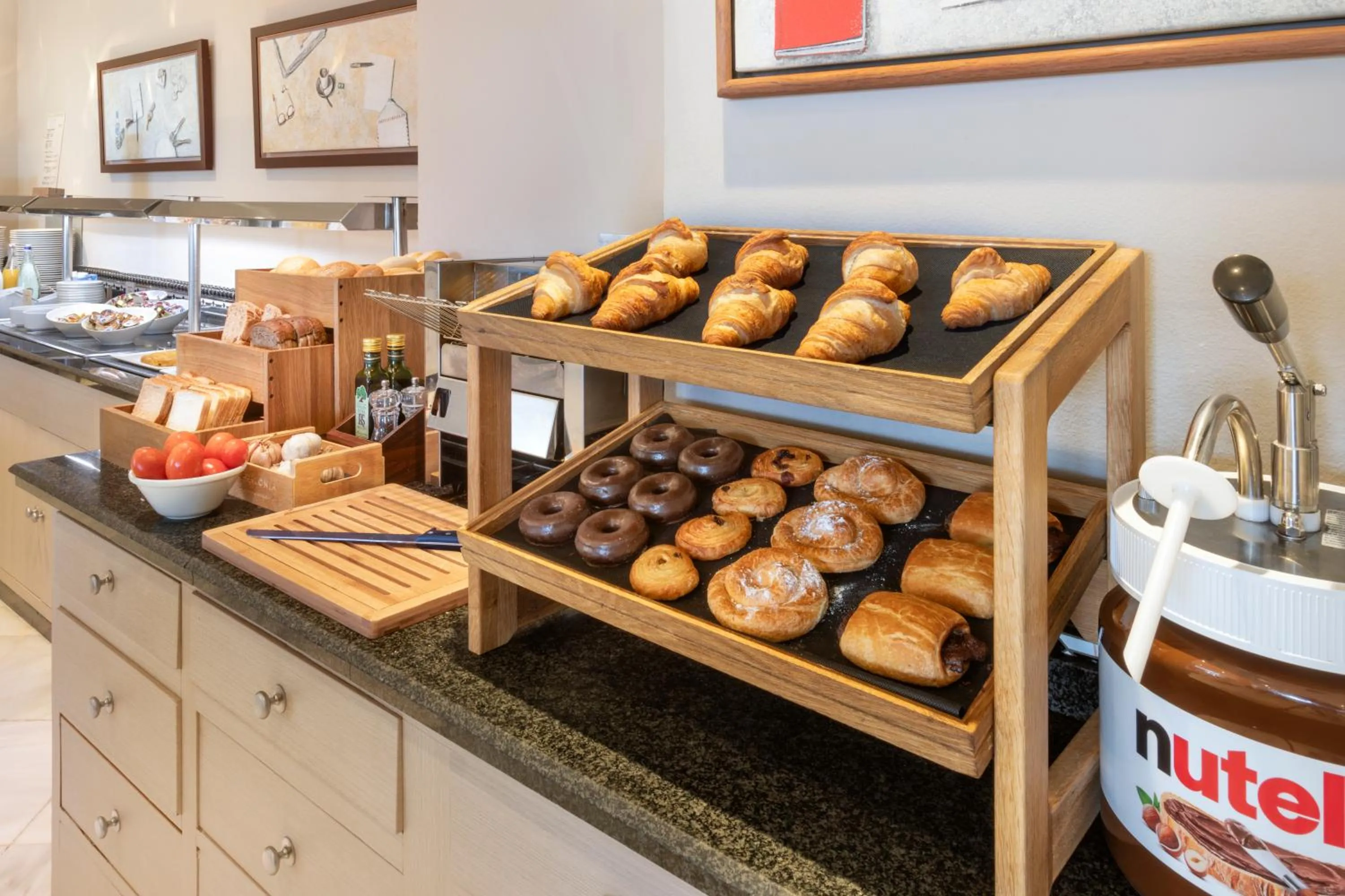 Kitchen or kitchenette in Catalonia Hispalis