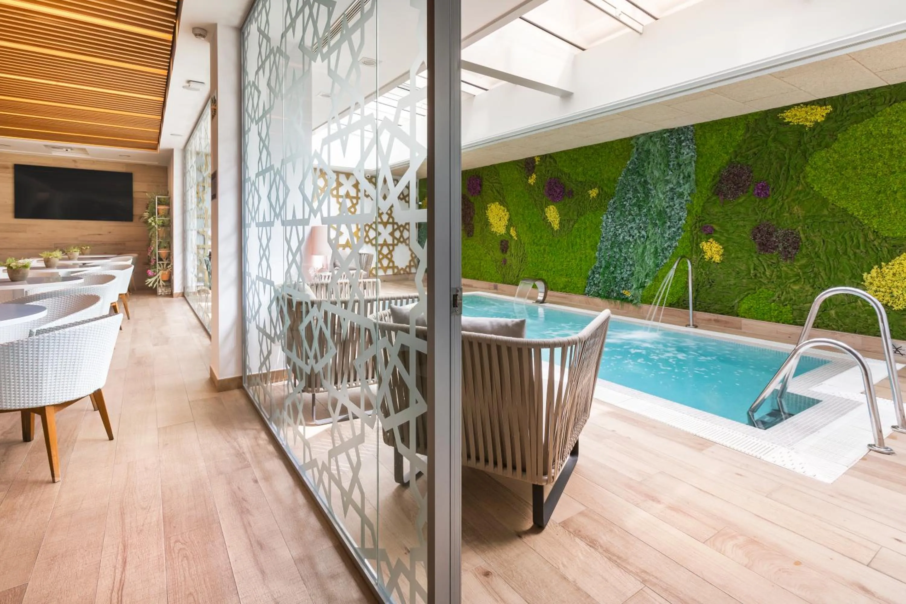 Pool view in Catalonia Giralda