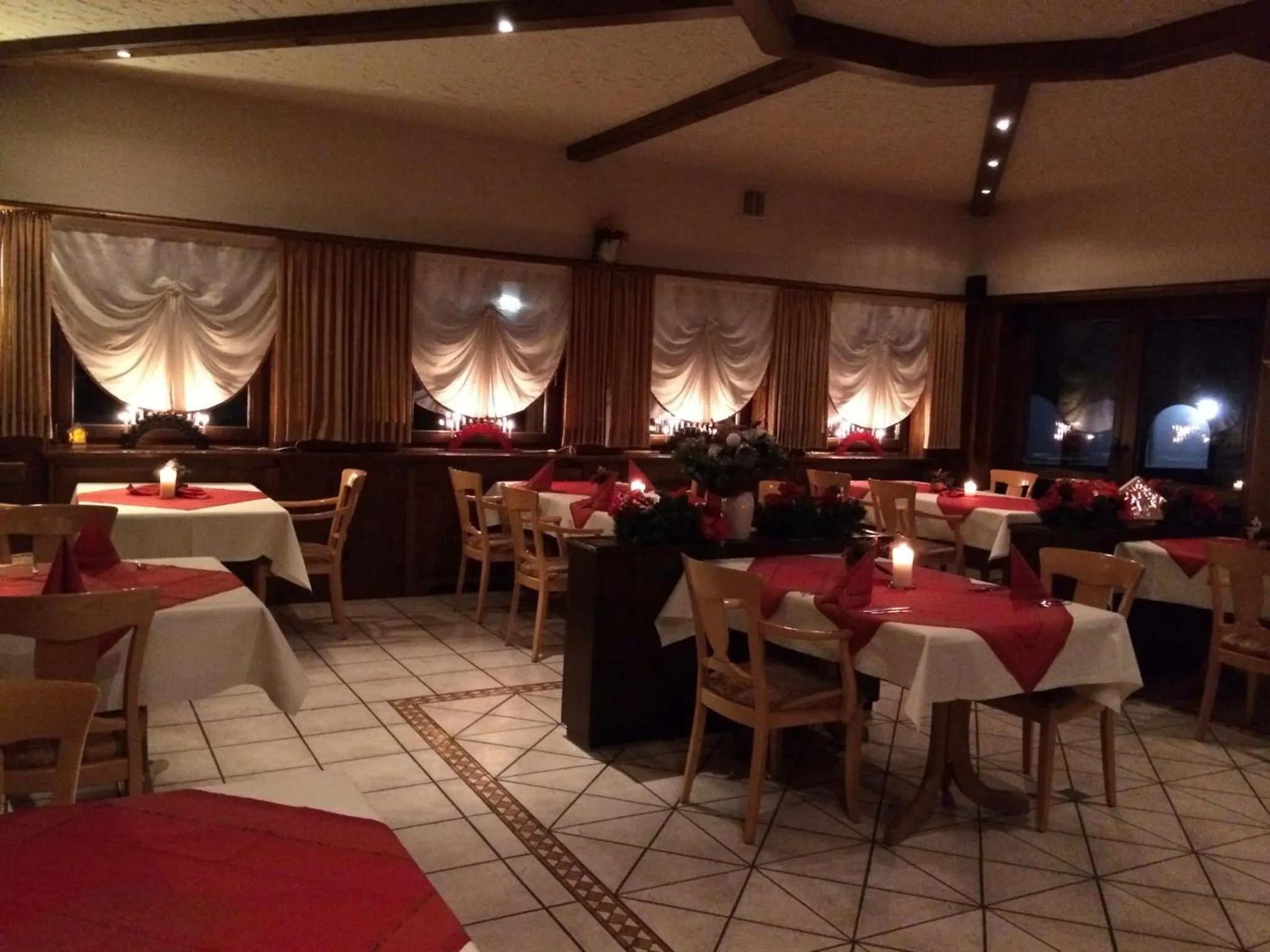 Restaurant/places to eat in Gasthof Zuck