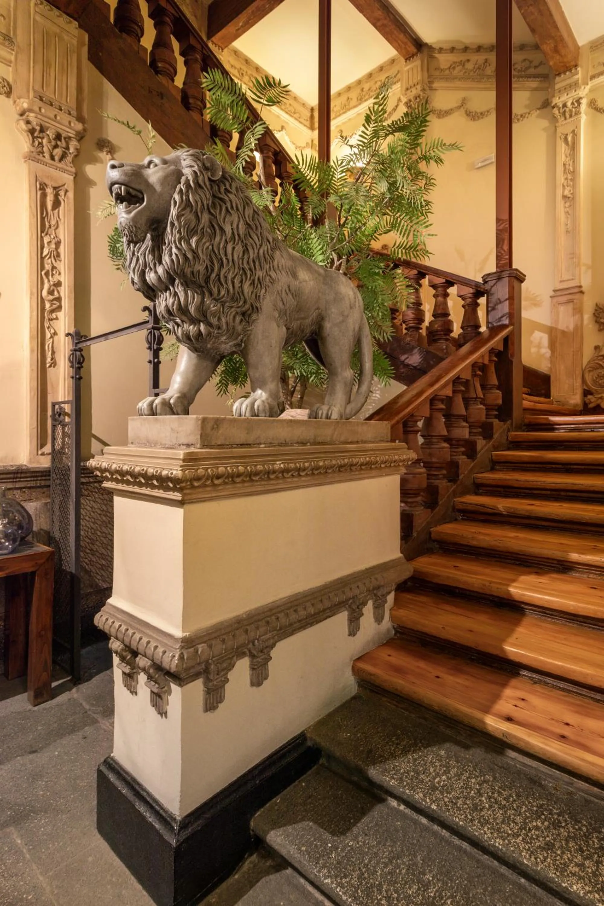 Decorative detail in Catalonia Puerta del Sol